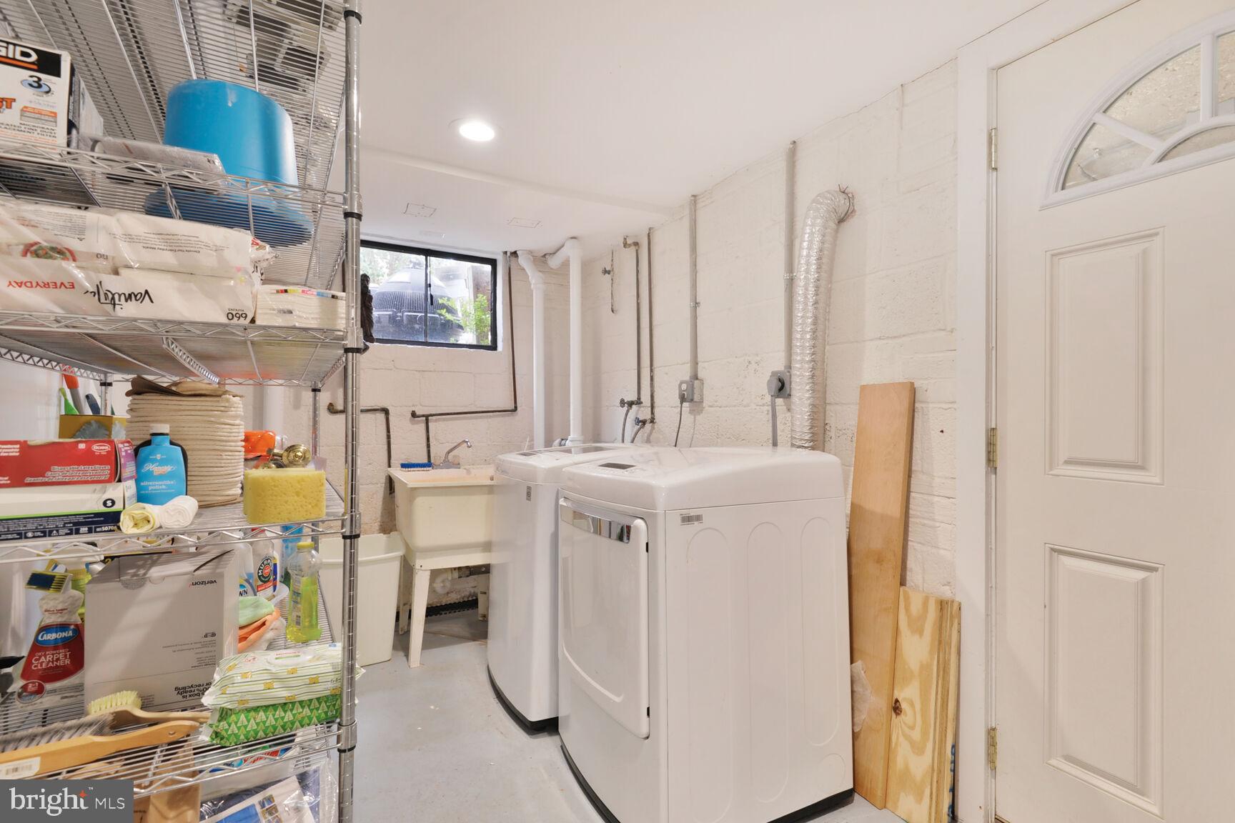 SOMERSET - Residential