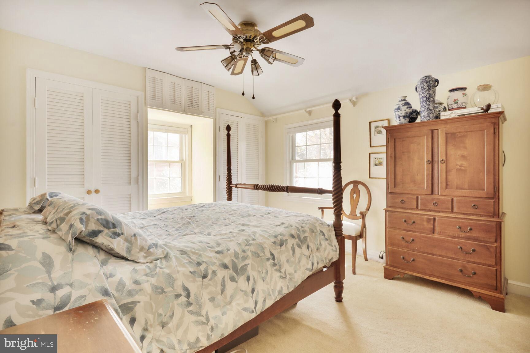 SOMERSET - Residential