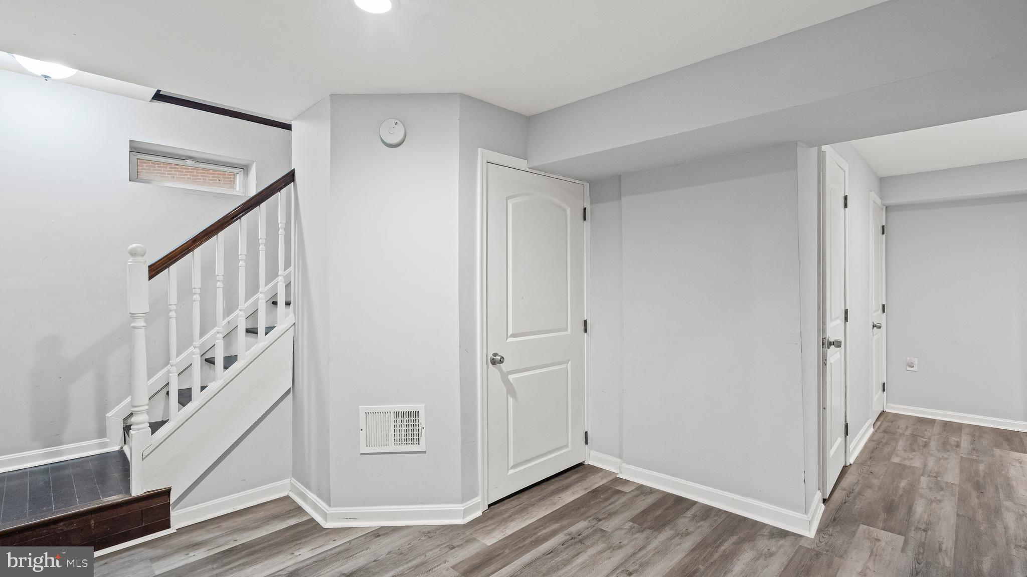 LAURAVILLE HISTORIC DISTRICT - Residential