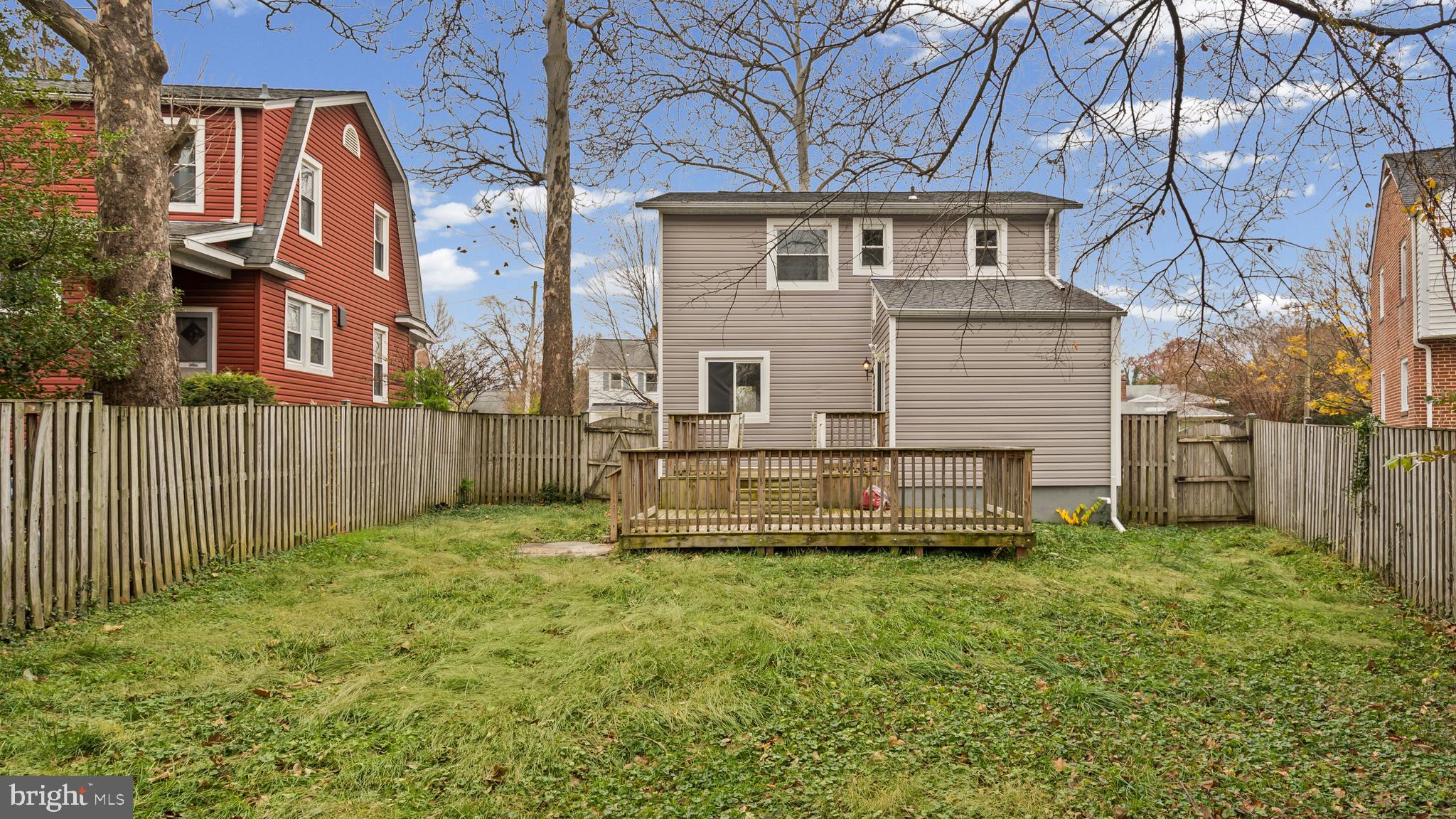 LAURAVILLE HISTORIC DISTRICT - Residential