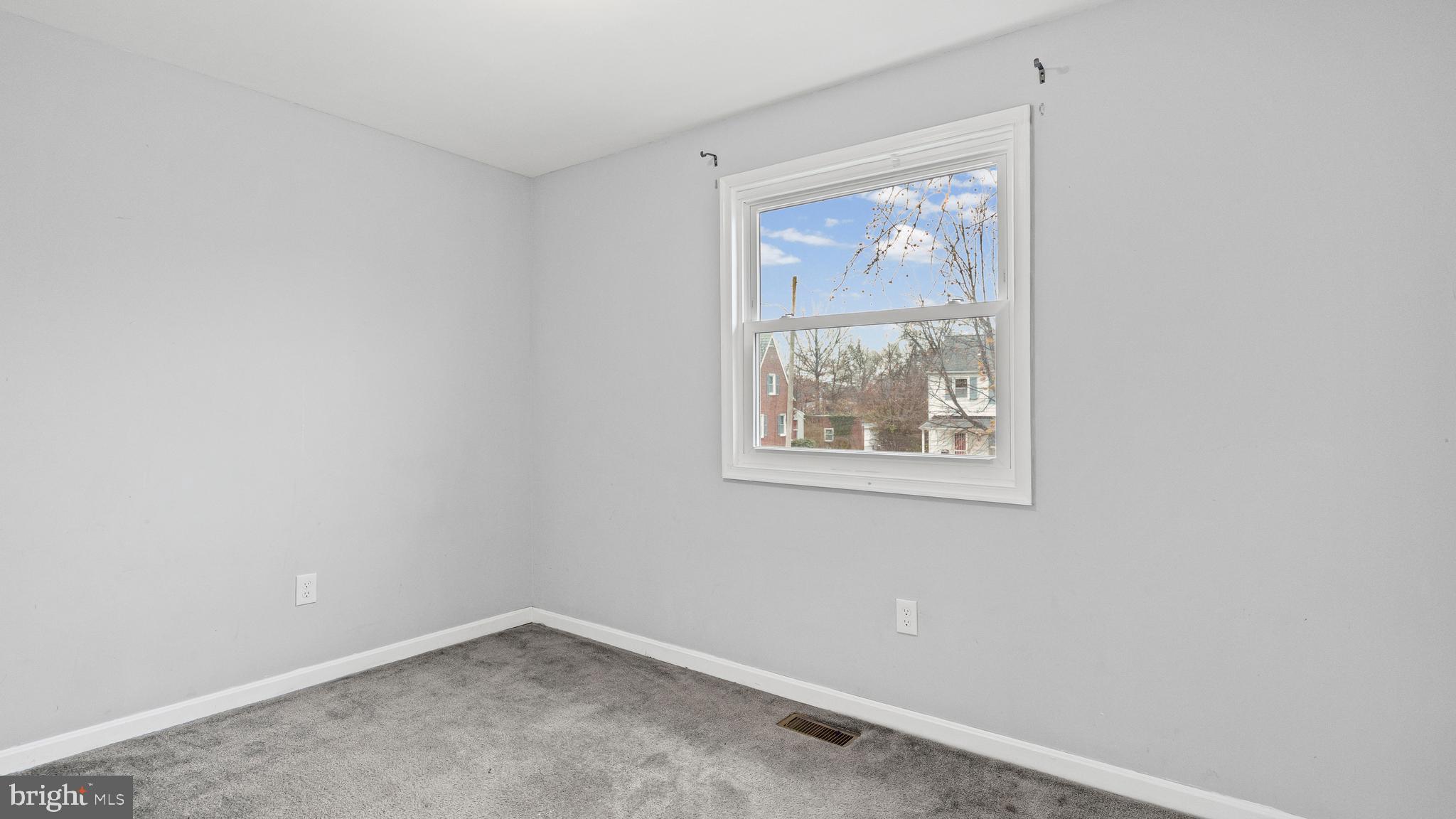 LAURAVILLE HISTORIC DISTRICT - Residential