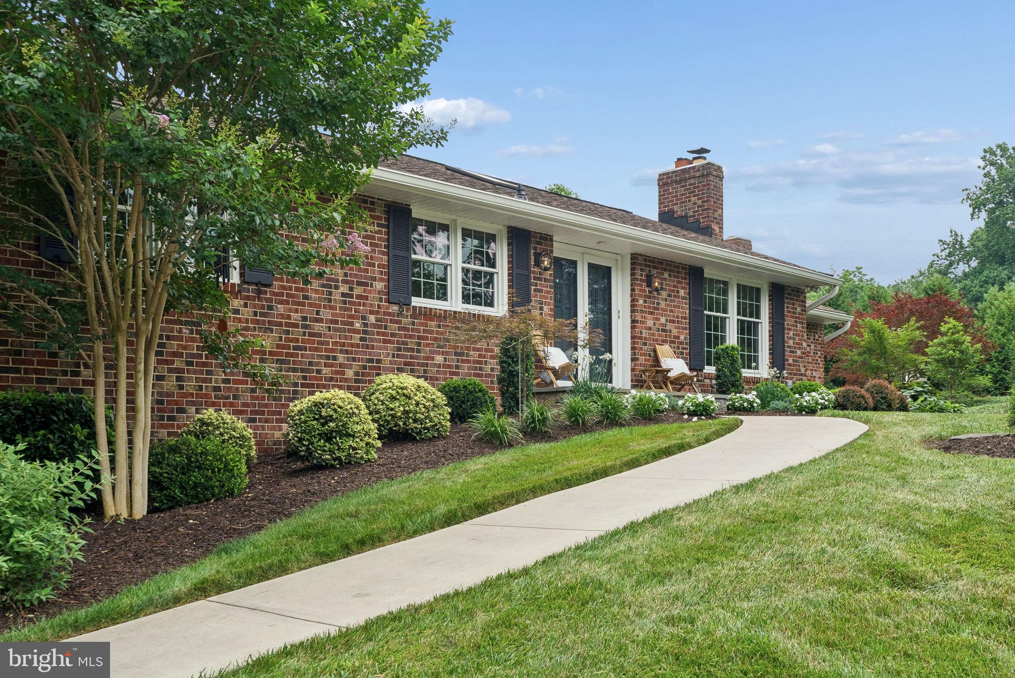 10173 GREEN CLOVER DRIVE