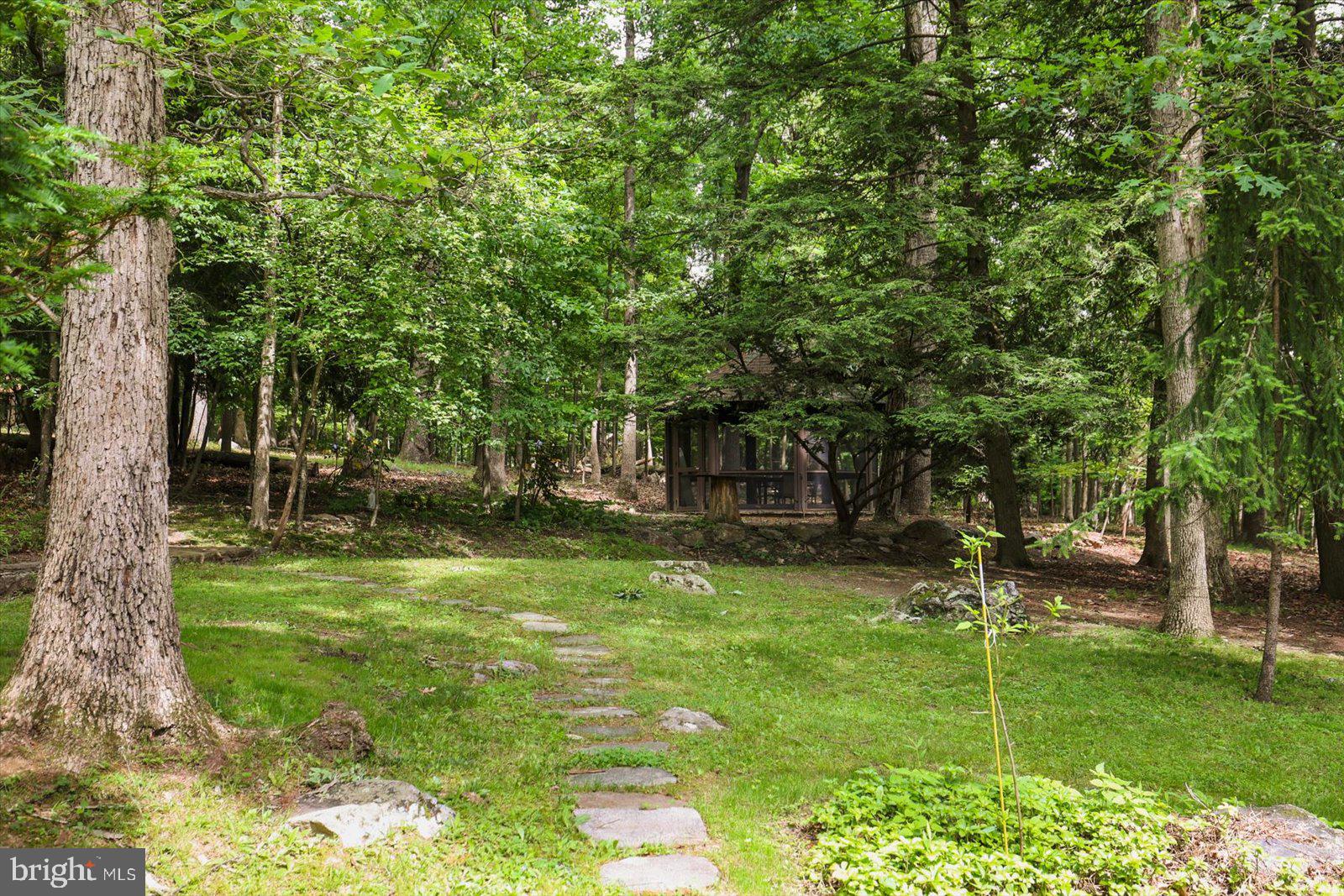 51 HIGH ROCK RD N