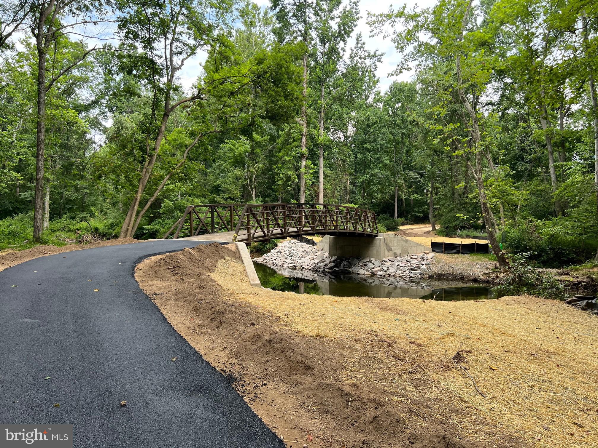 CARDINAL CREST - Residential