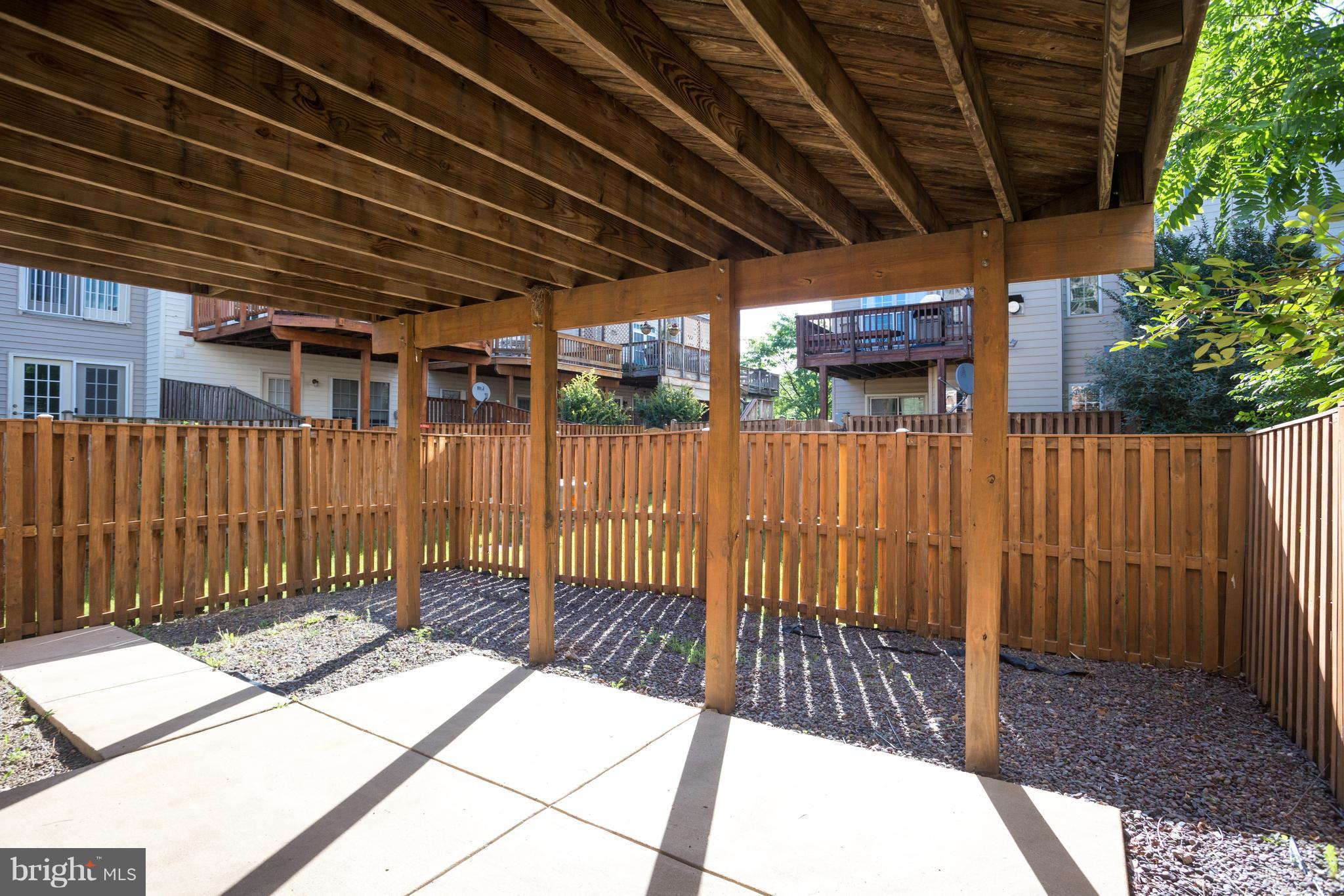 SOUTH RIDING - Residential Lease