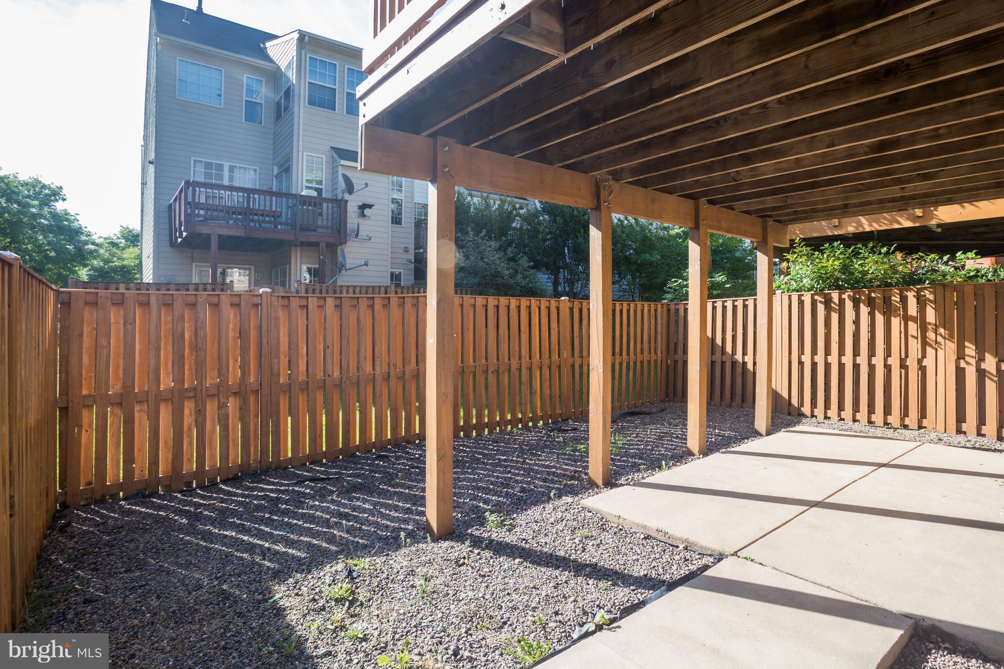 SOUTH RIDING - Residential Lease