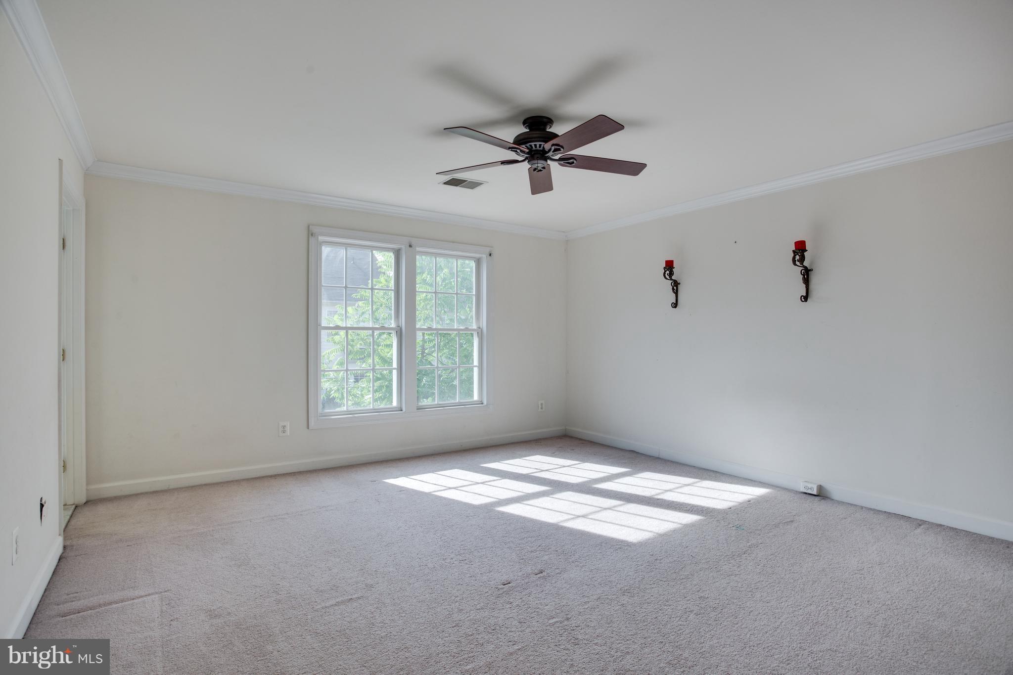 SOUTH RIDING - Residential Lease