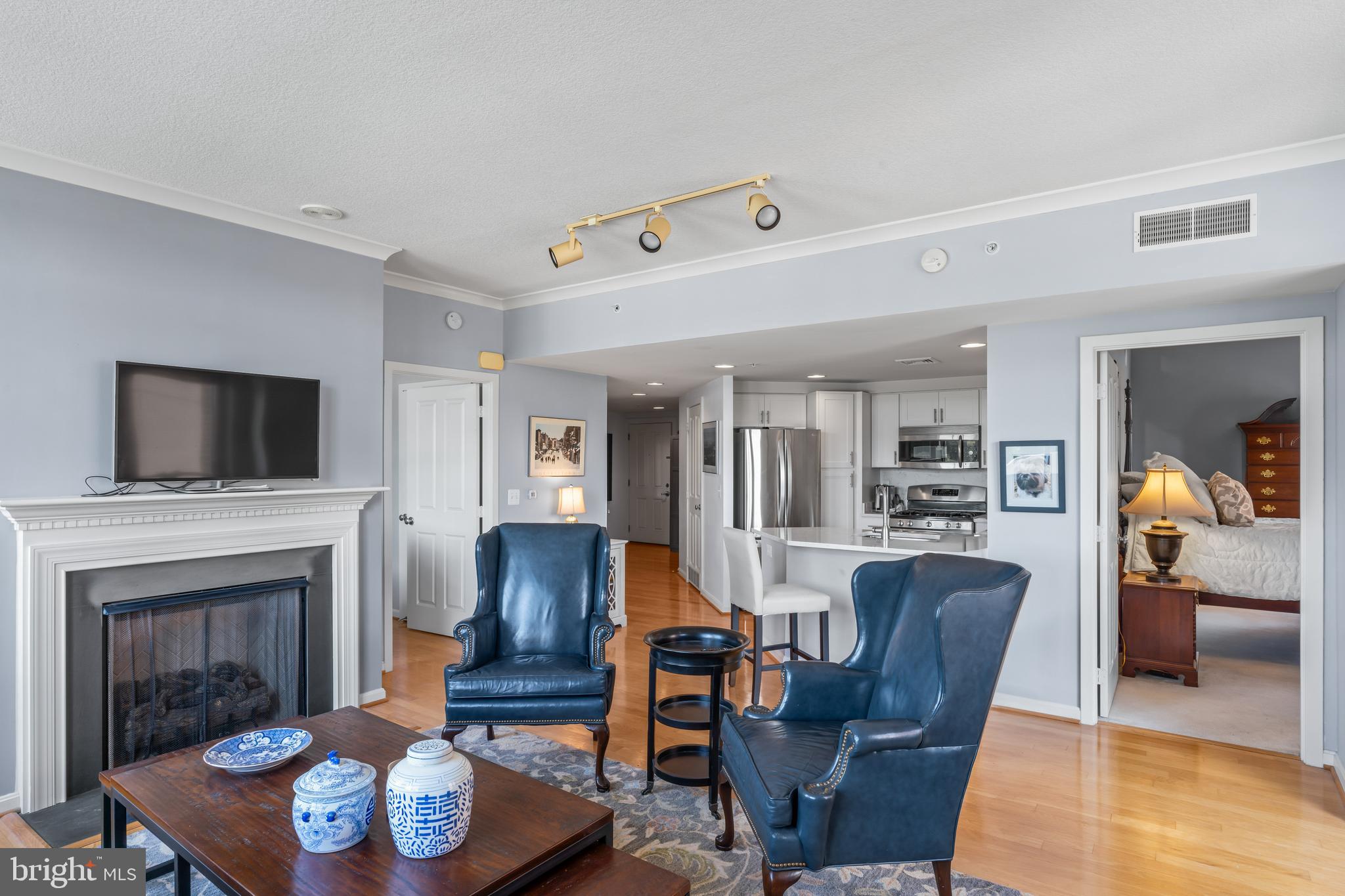 ELAN AT EAST MARKET - Residential