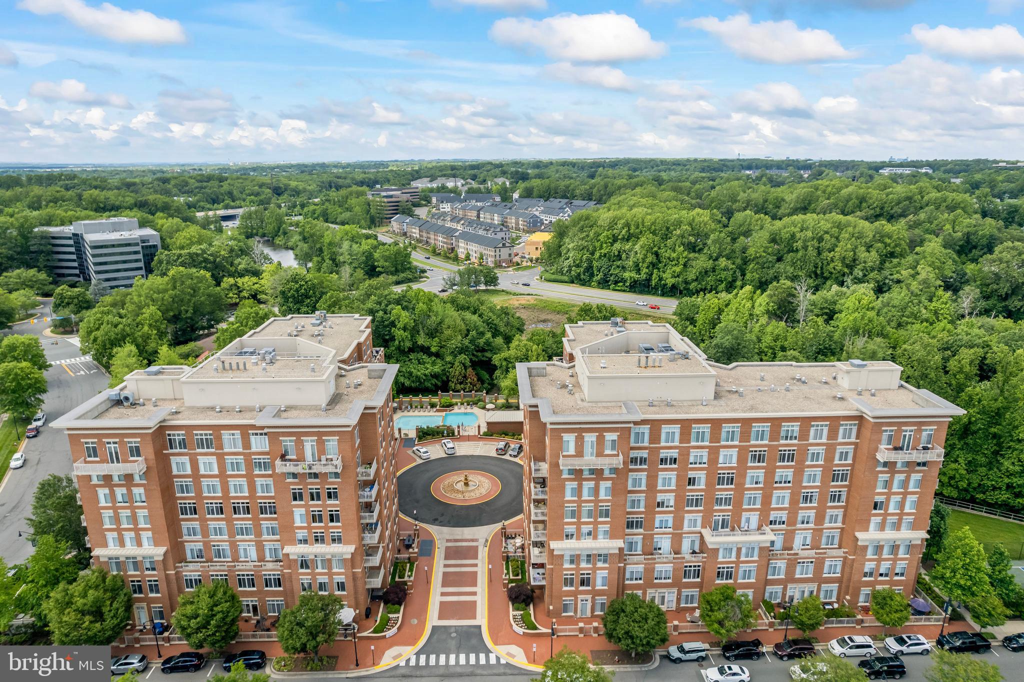 ELAN AT EAST MARKET - Residential