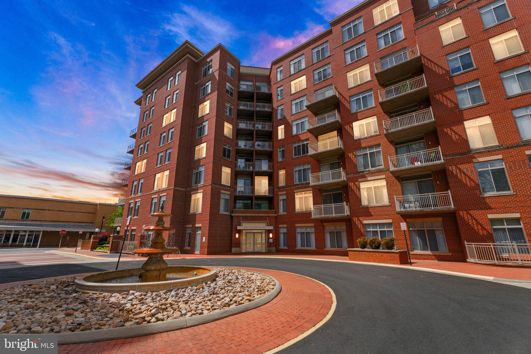 ELAN AT EAST MARKET - Residential