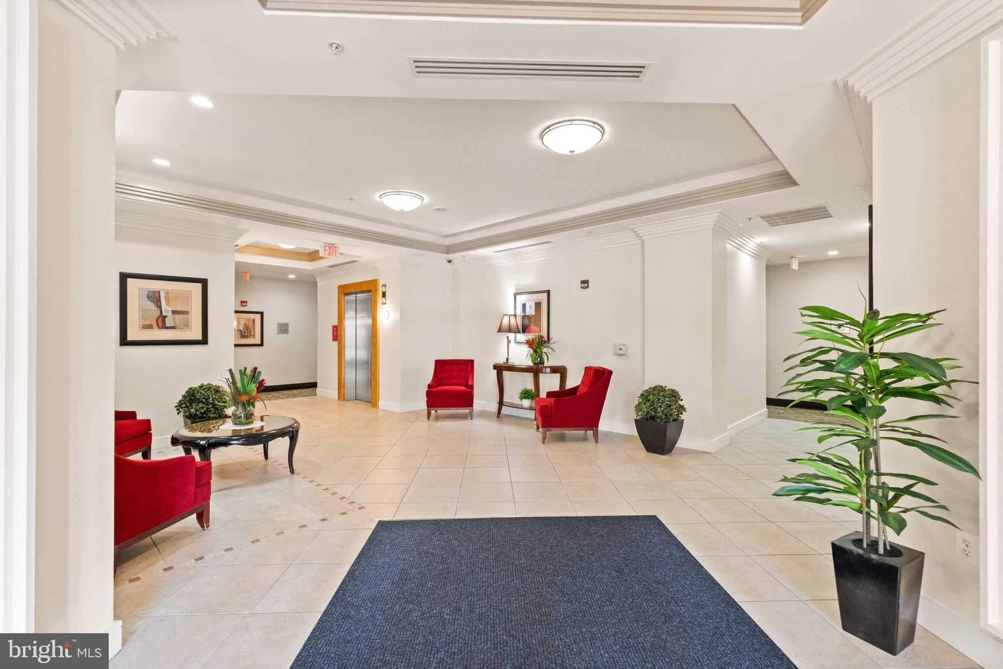 ELAN AT EAST MARKET - Residential