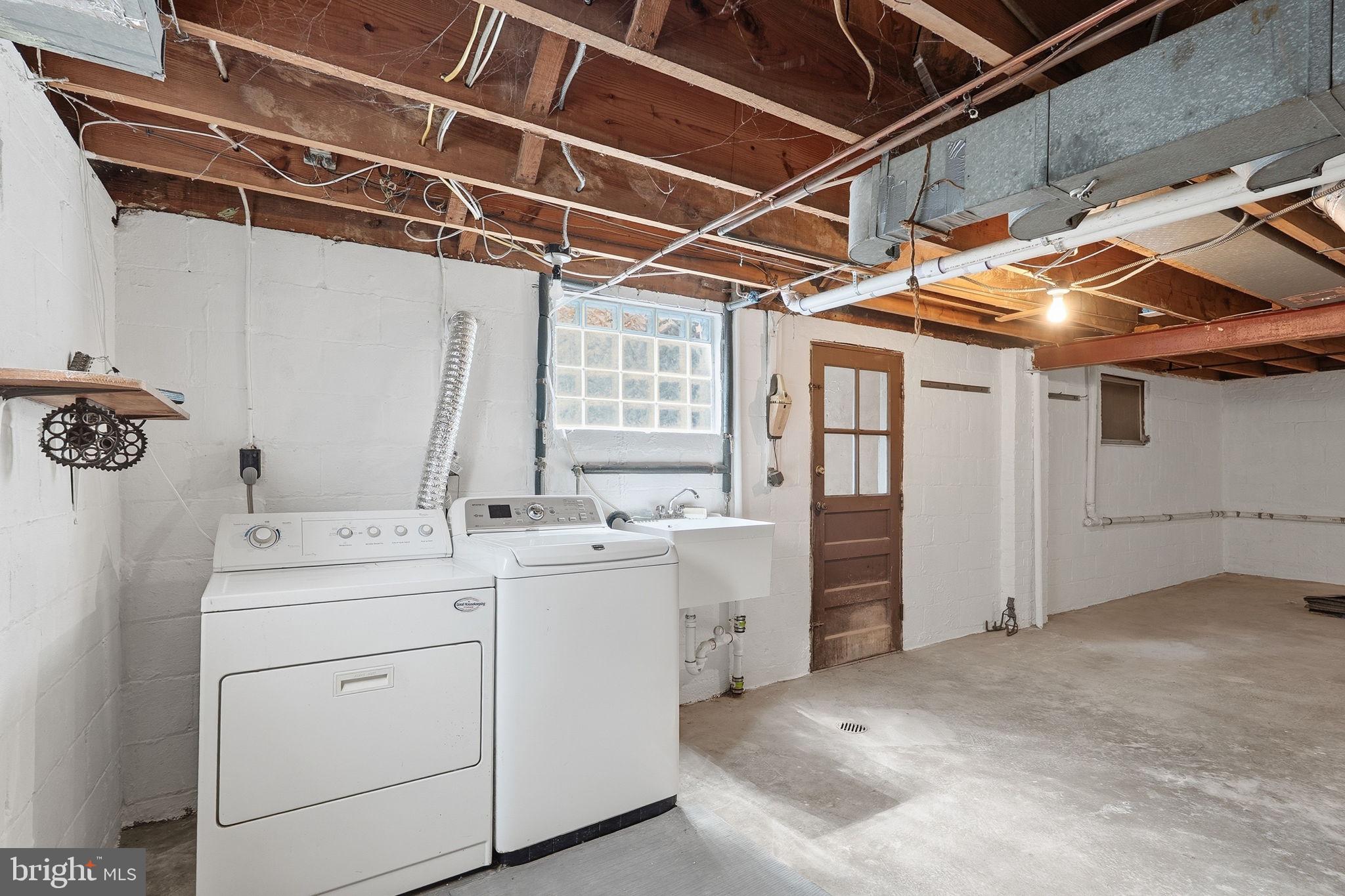 WOODSIDE HILLS - Residential