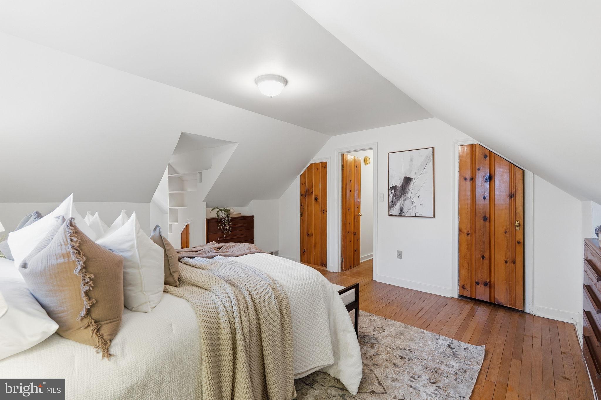 WOODSIDE HILLS - Residential