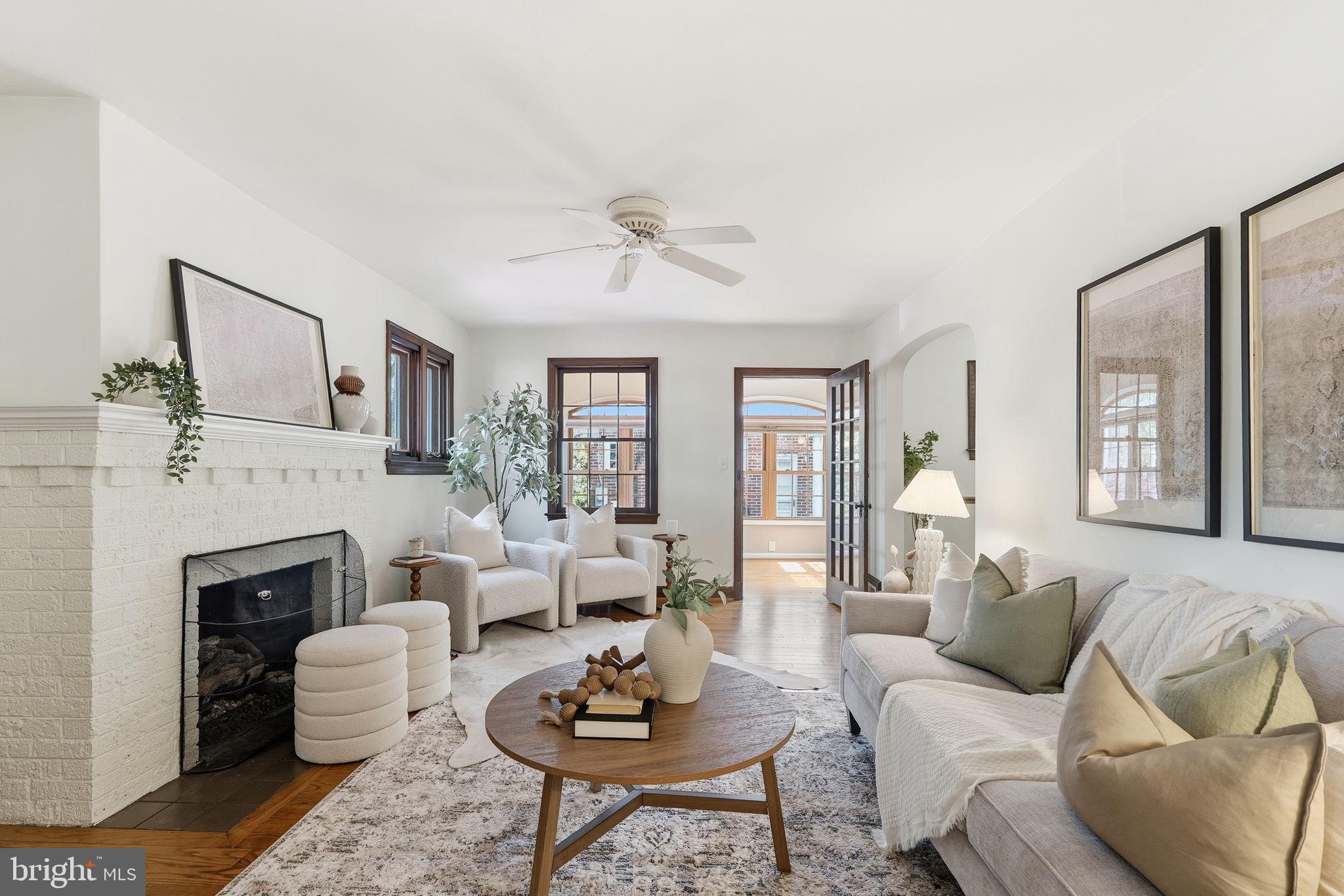 WOODSIDE HILLS - Residential