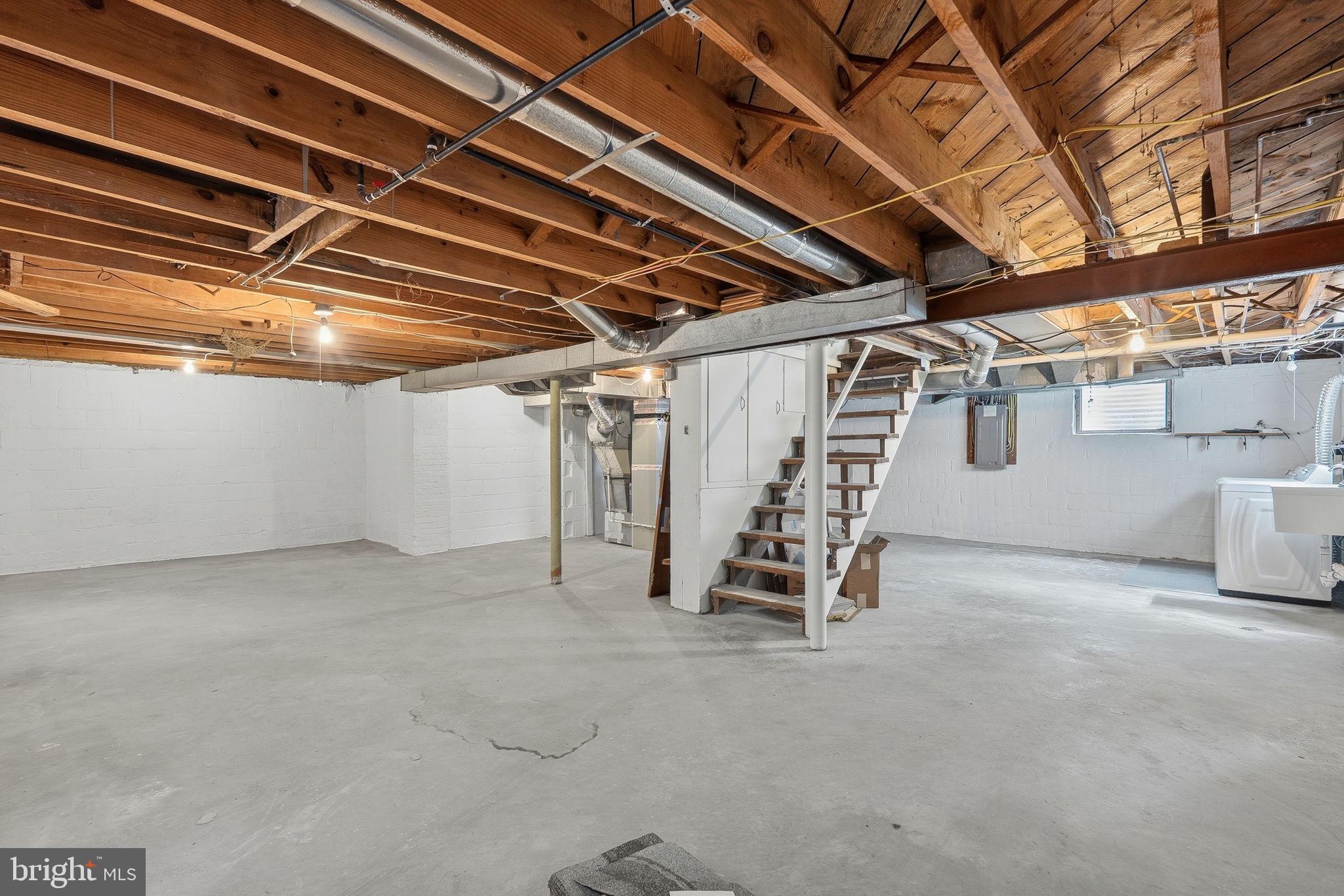 WOODSIDE HILLS - Residential