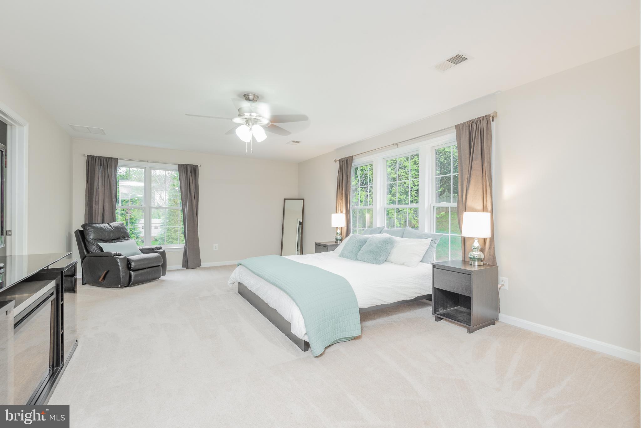 MEADOWS OF MINNIEVILLE - Residential