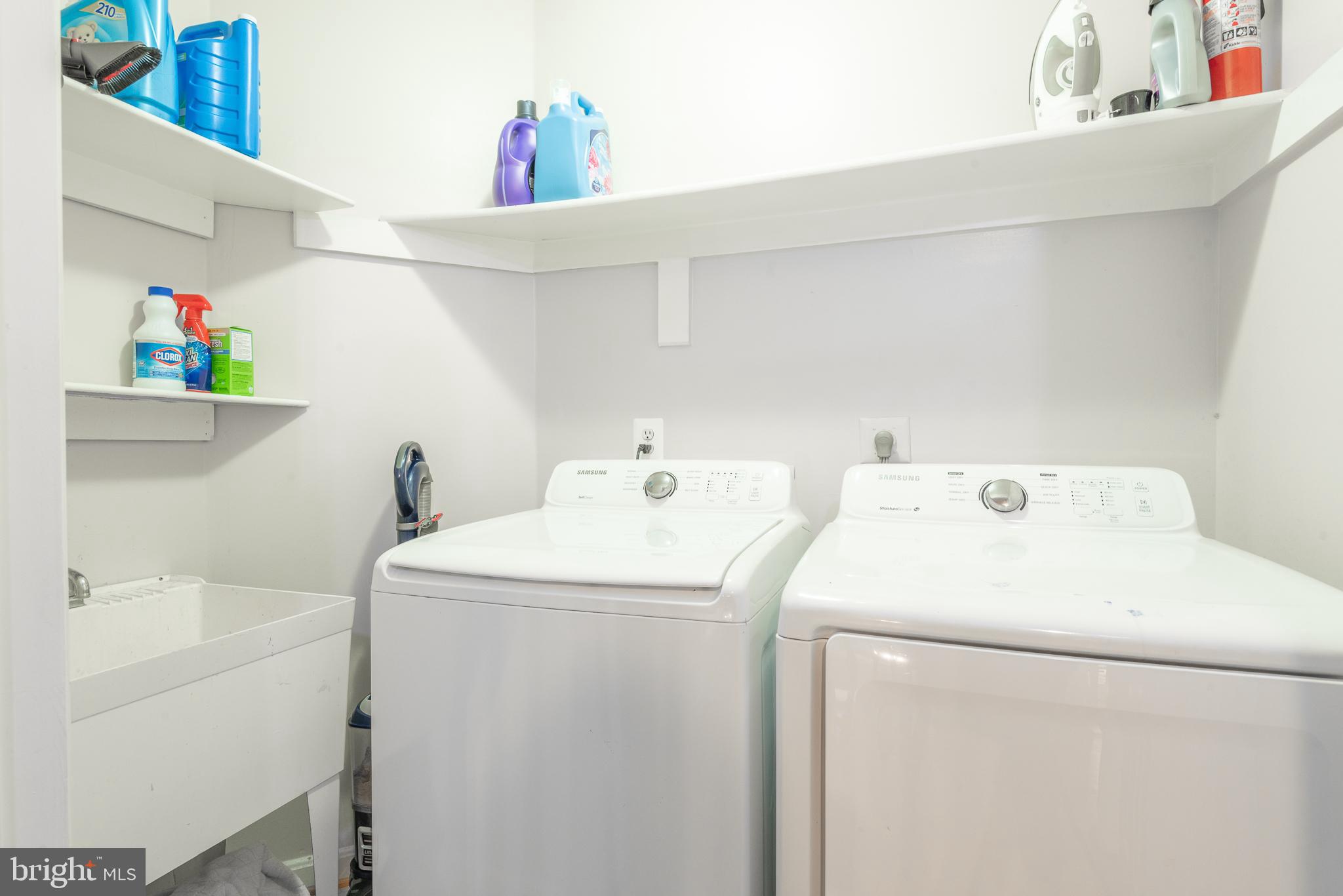 MEADOWS OF MINNIEVILLE - Residential