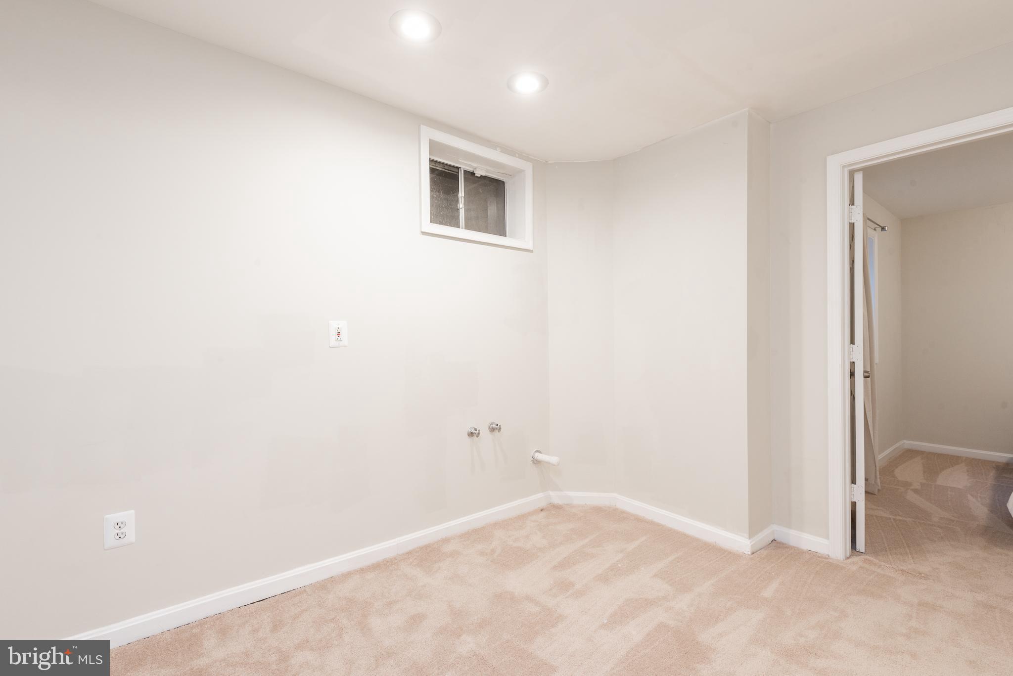 MEADOWS OF MINNIEVILLE - Residential