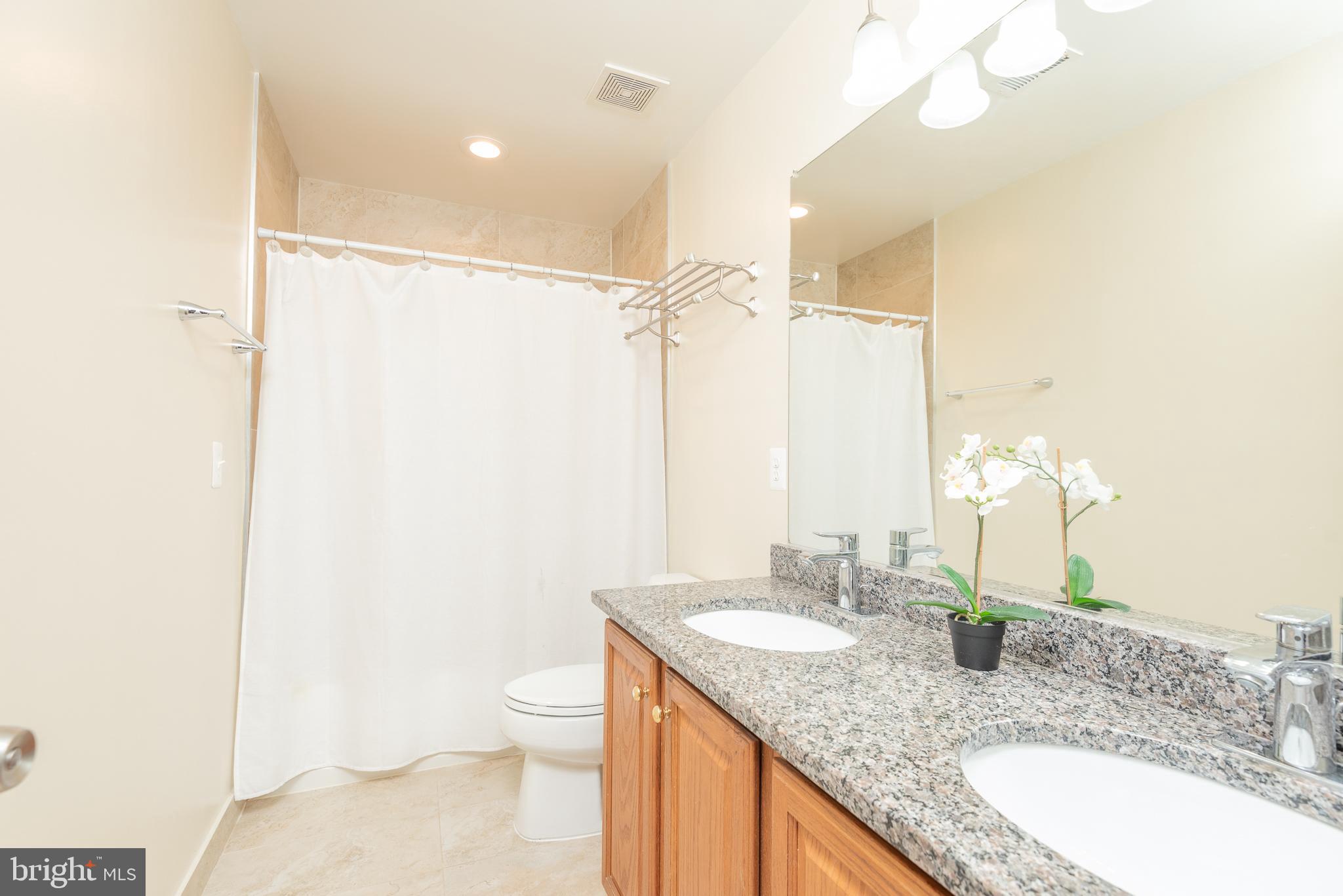 MEADOWS OF MINNIEVILLE - Residential