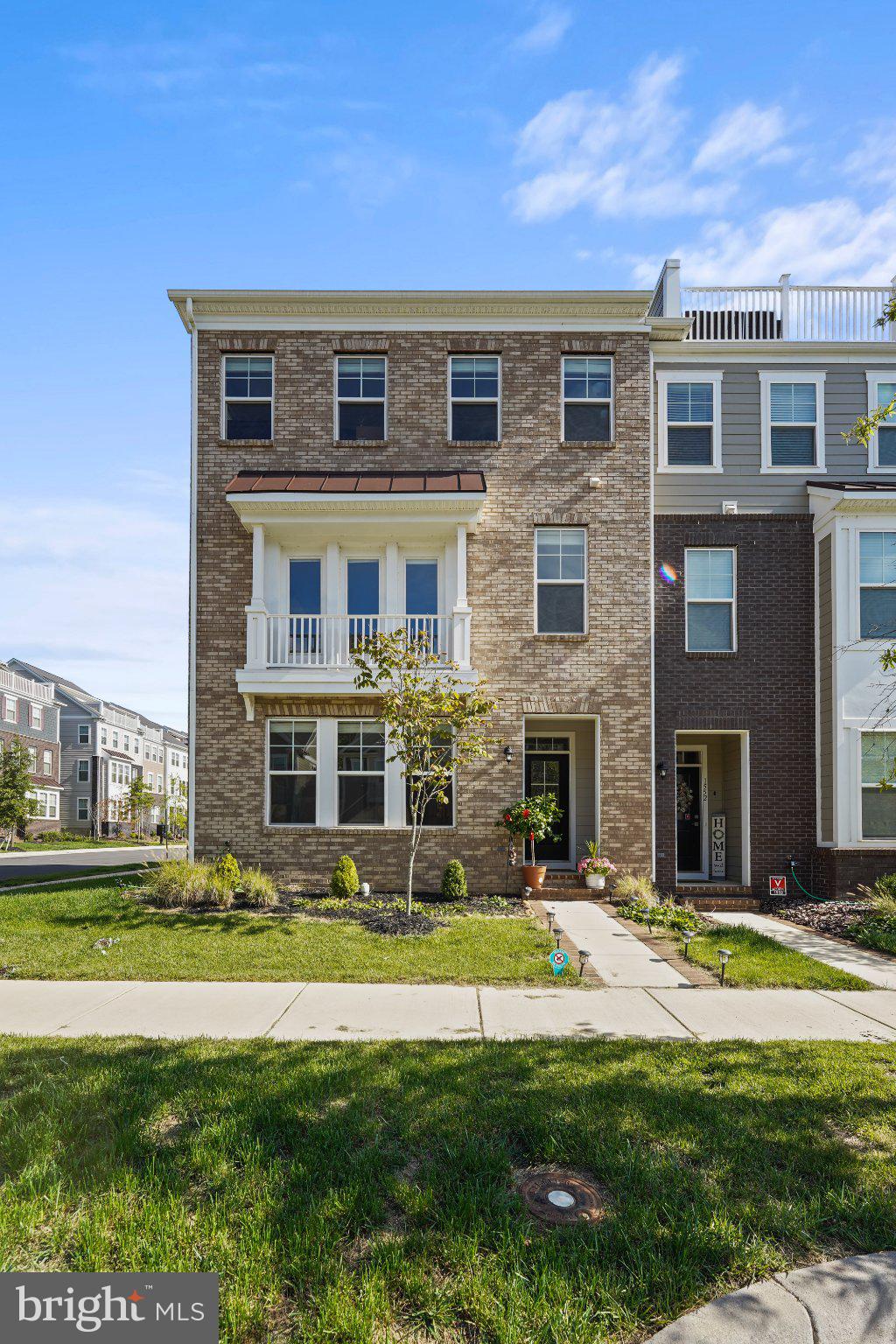 1554 MEADOWLARK GLEN ROAD