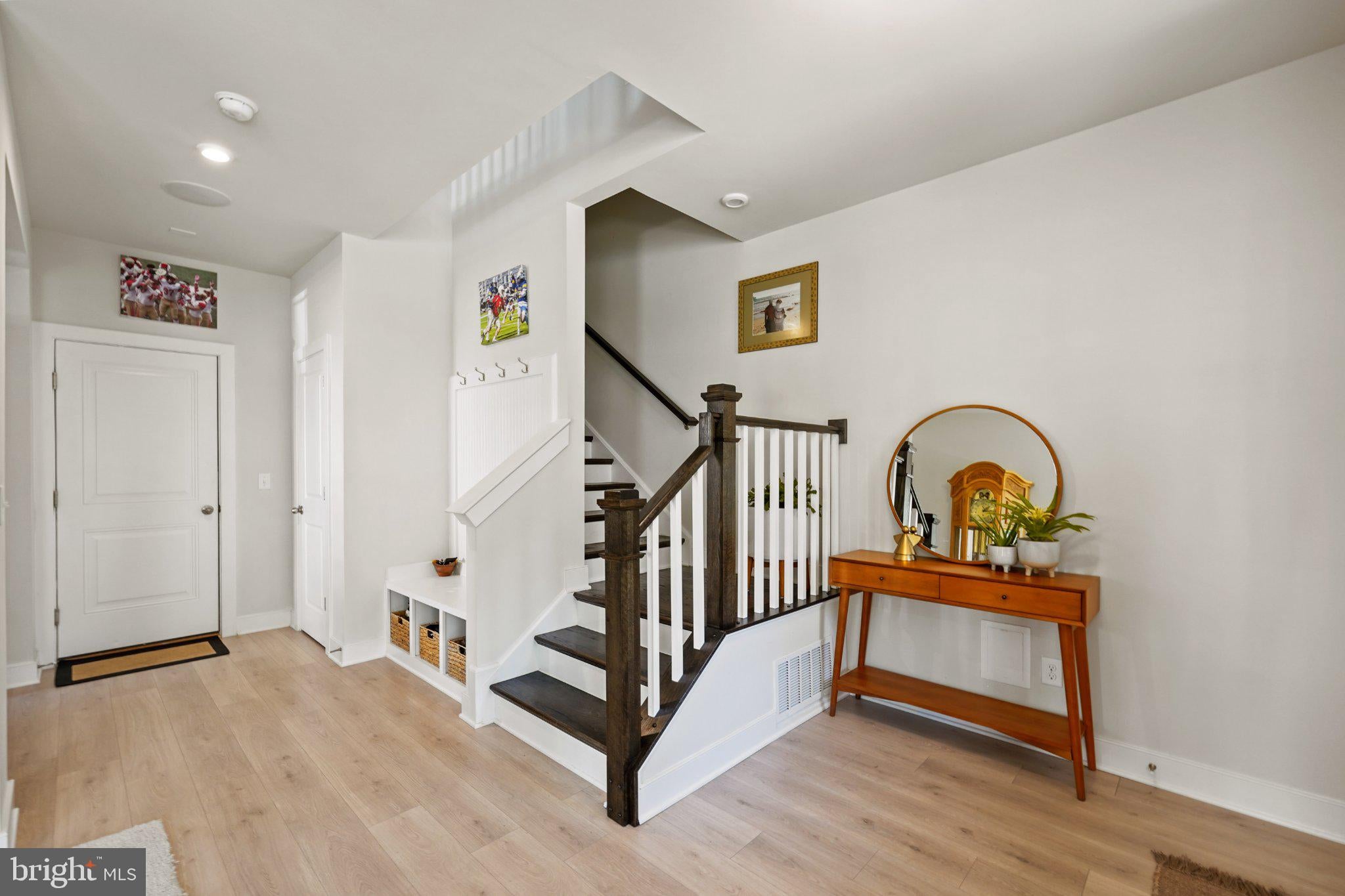 1554 MEADOWLARK GLEN ROAD