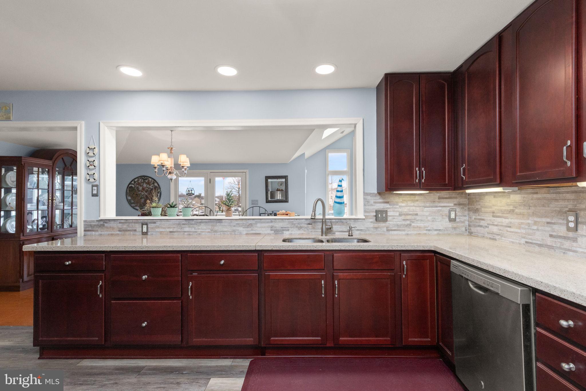 RUMSEY ISLAND - Residential