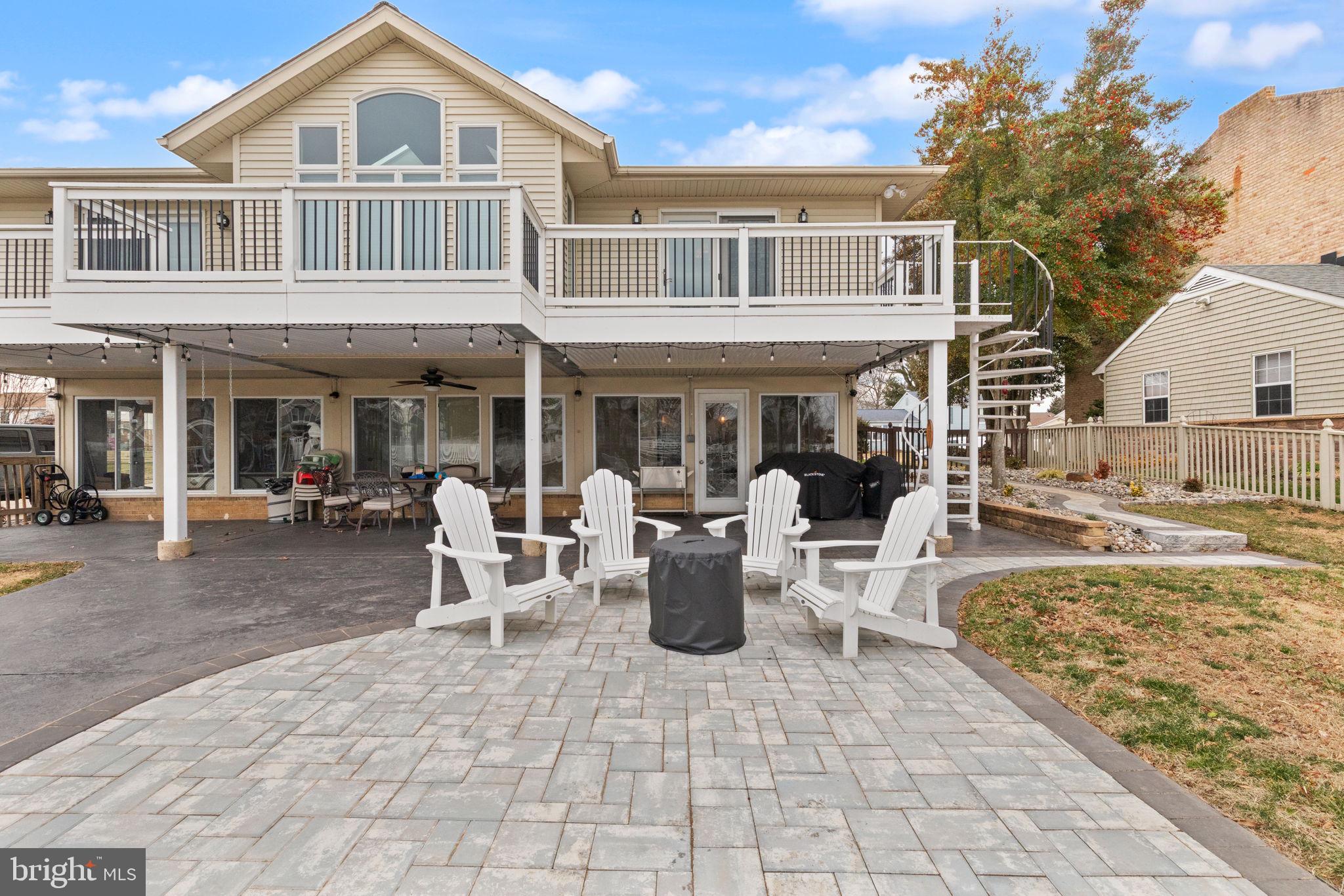 RUMSEY ISLAND - Residential
