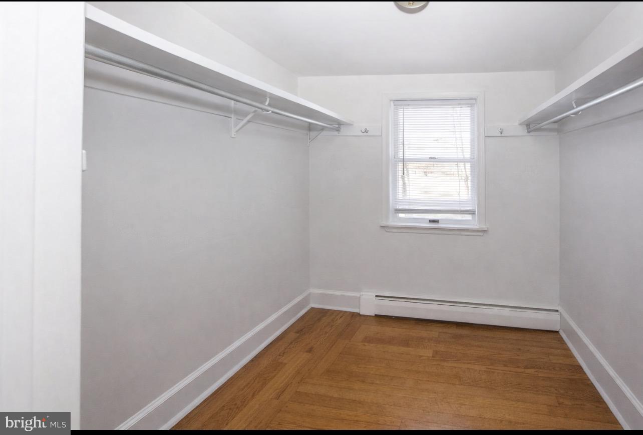 VALLEY GREEN - Residential