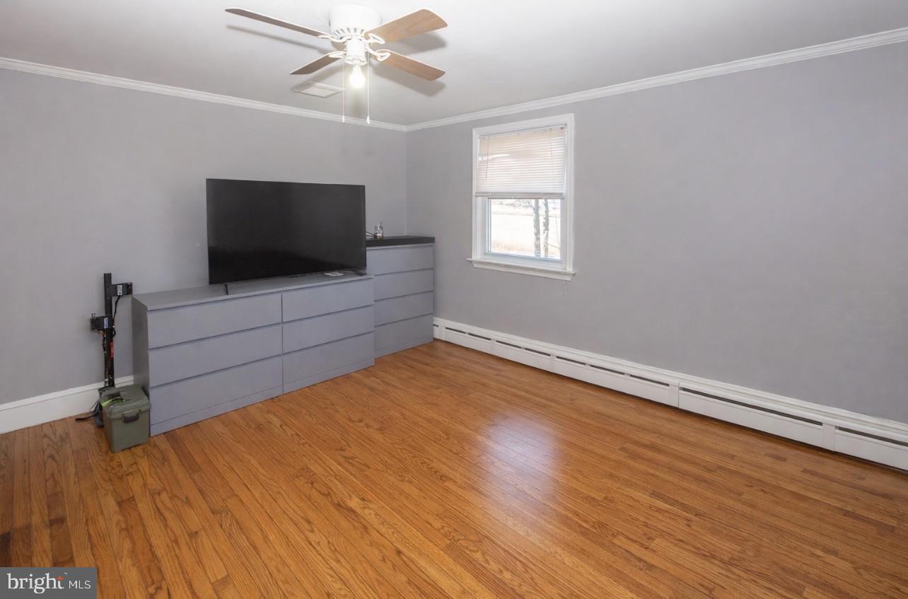 VALLEY GREEN - Residential