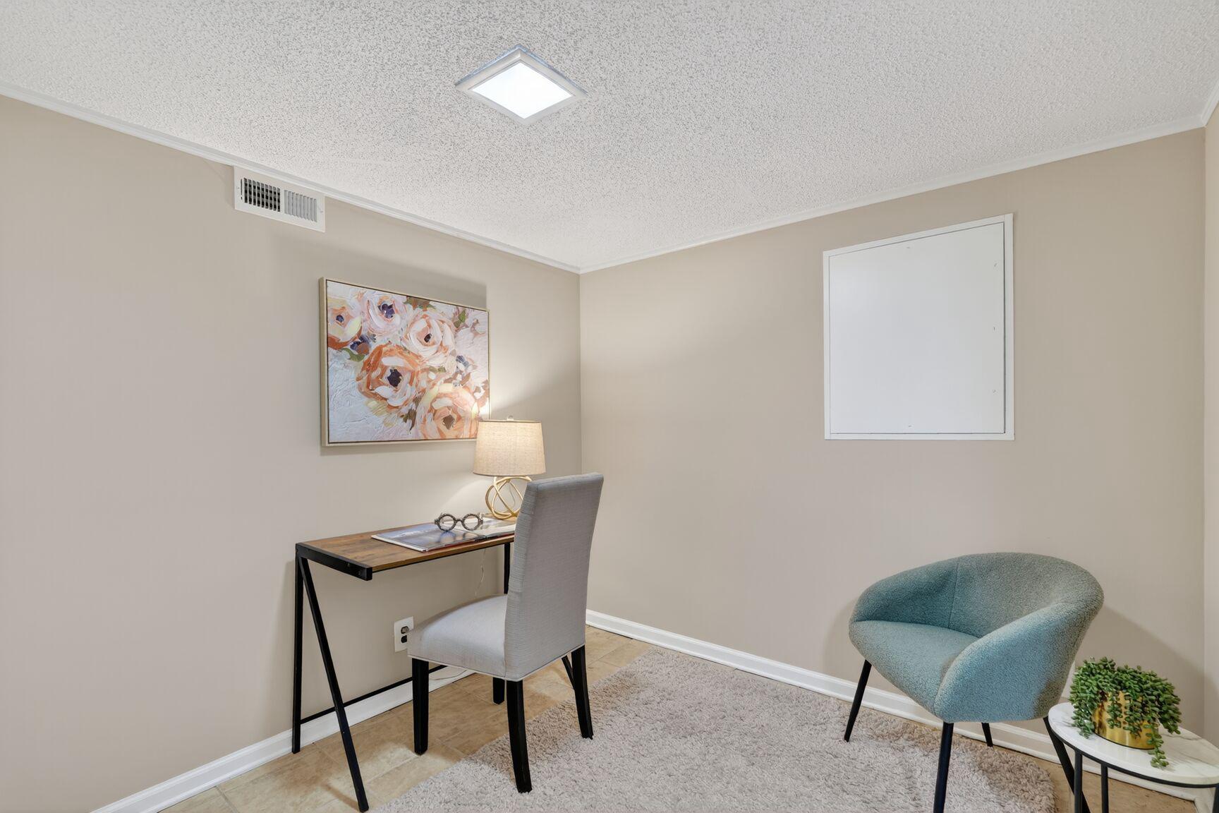 FAIRLINGTON GLEN - Residential