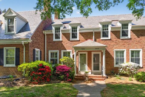 Photo of 3590 S Stafford Street, ARLINGTON, VA 22206 (MLS # VAAR2071876)