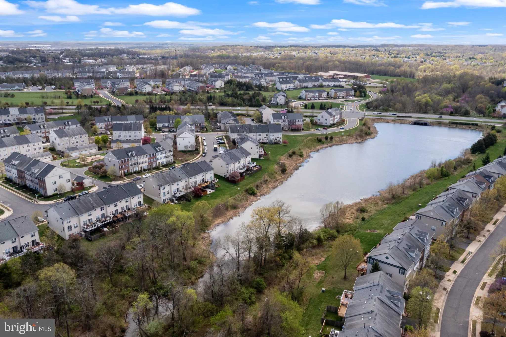 Bristow, Virginia 20136, United States, 3 Bedrooms Bedrooms, ,4 BathroomsBathrooms,Residential,Pending,135011