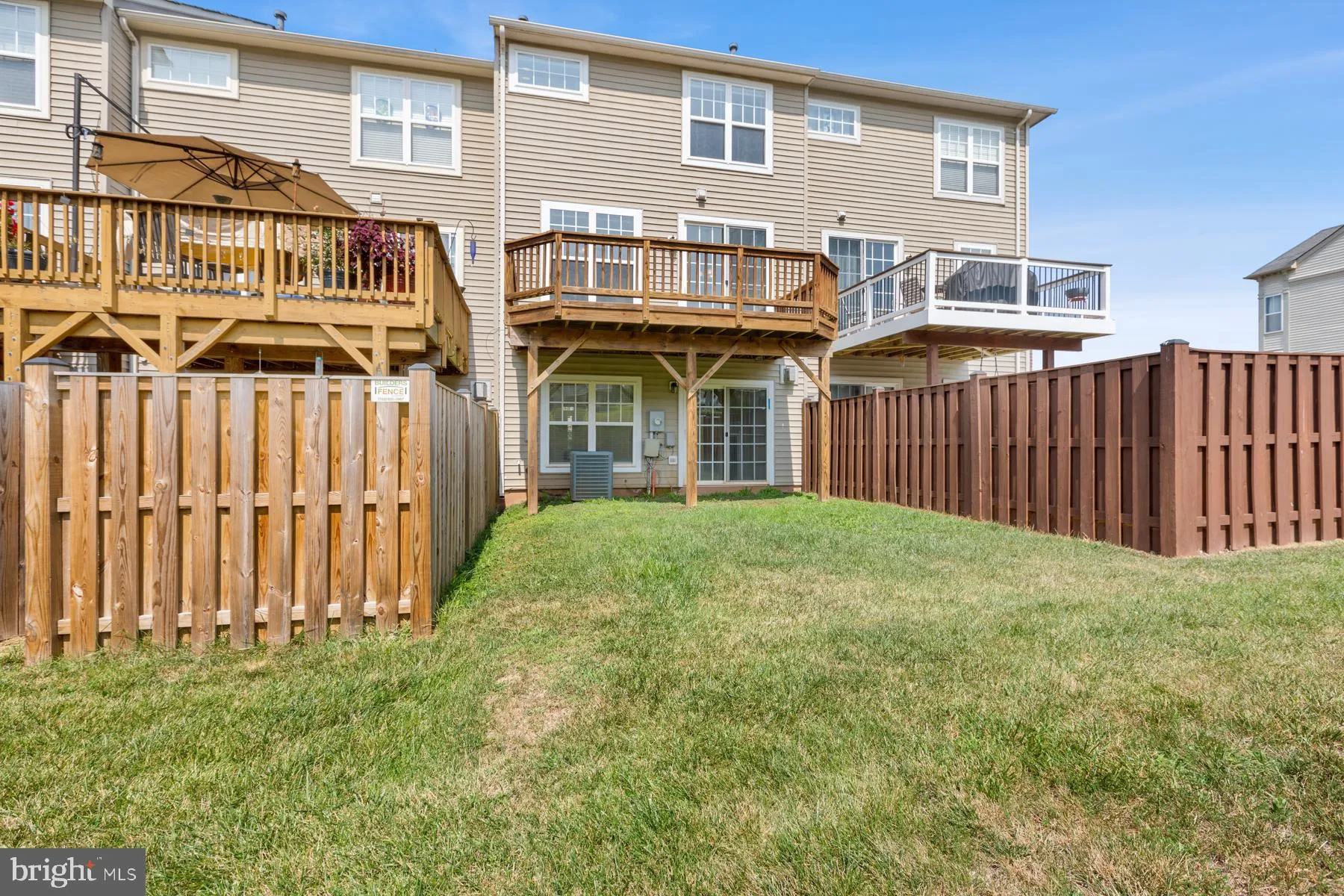 Bristow, Virginia 20136, United States, 3 Bedrooms Bedrooms, ,4 BathroomsBathrooms,Residential,Pending,135011