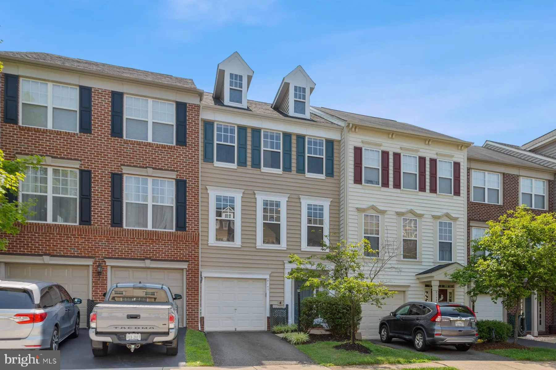 Bristow, Virginia 20136, United States, 3 Bedrooms Bedrooms, ,4 BathroomsBathrooms,Residential,Pending,135011