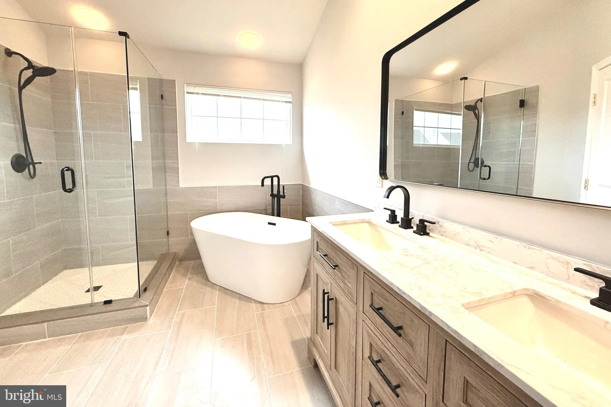 Bristow, Virginia 20136, United States, 3 Bedrooms Bedrooms, ,4 BathroomsBathrooms,Residential,Pending,135011