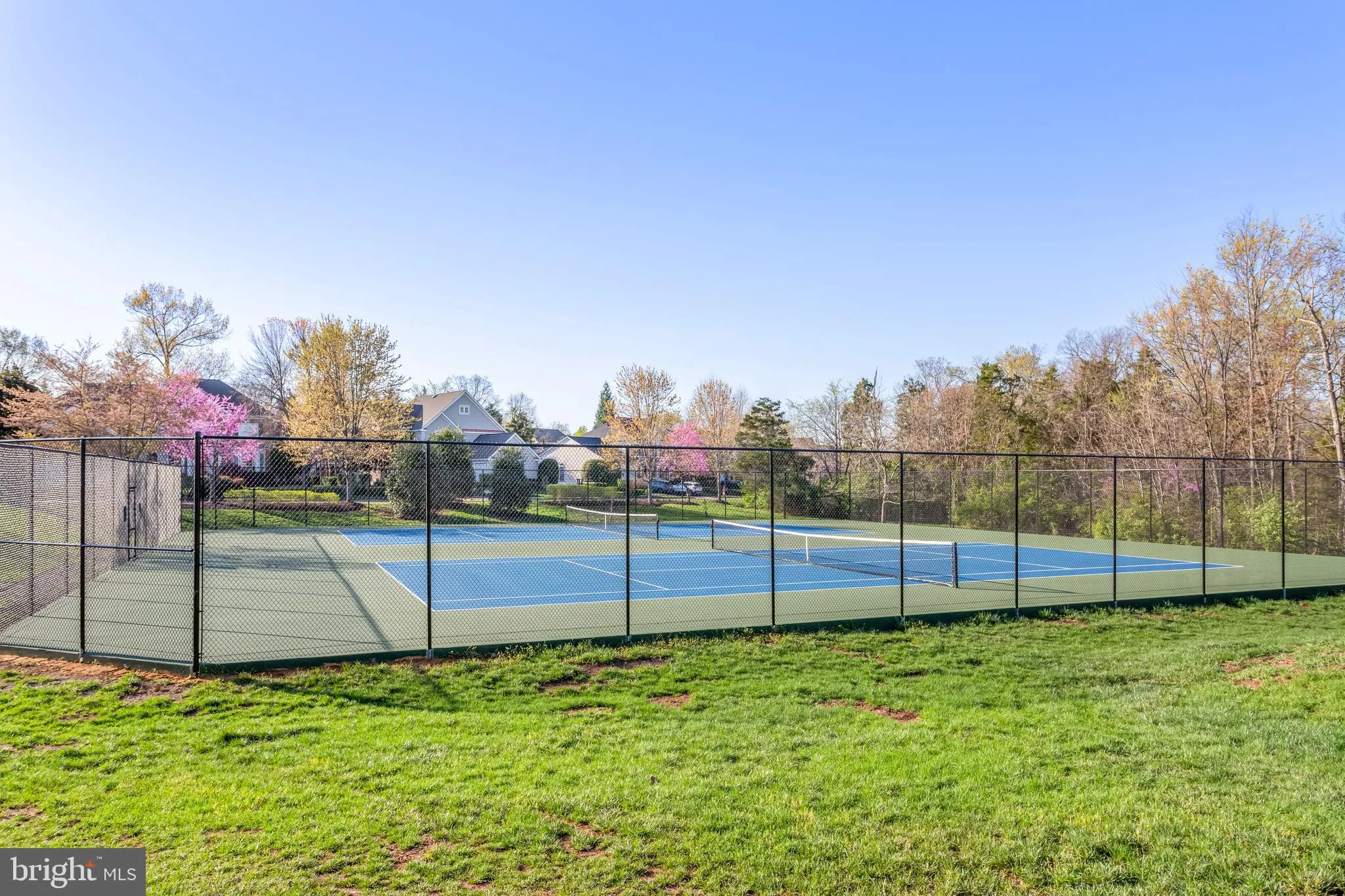 Bristow, Virginia 20136, United States, 3 Bedrooms Bedrooms, ,4 BathroomsBathrooms,Residential,Pending,135011