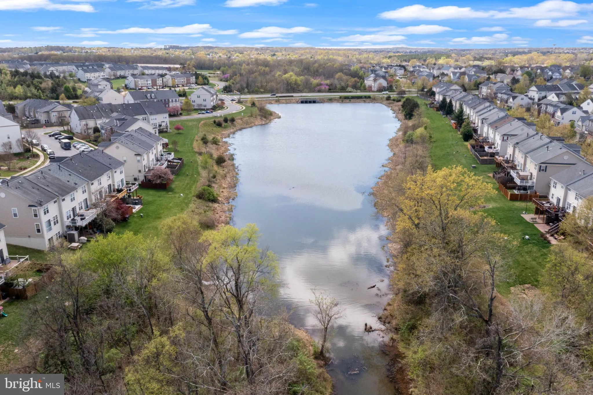 Bristow, Virginia 20136, United States, 3 Bedrooms Bedrooms, ,4 BathroomsBathrooms,Residential,Pending,135011