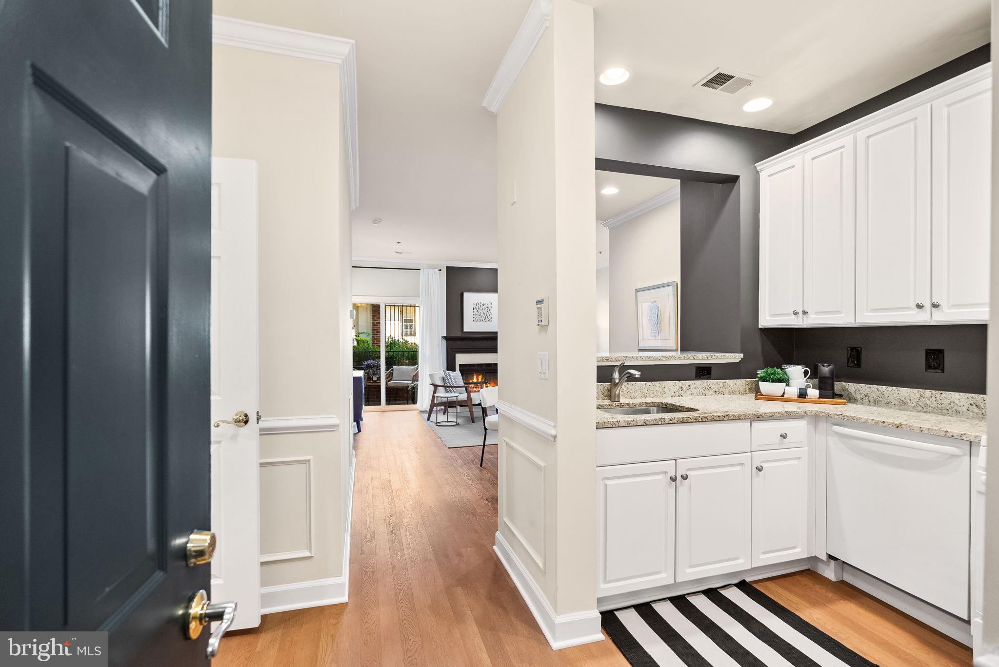 1321 N ADAMS COURT N 105