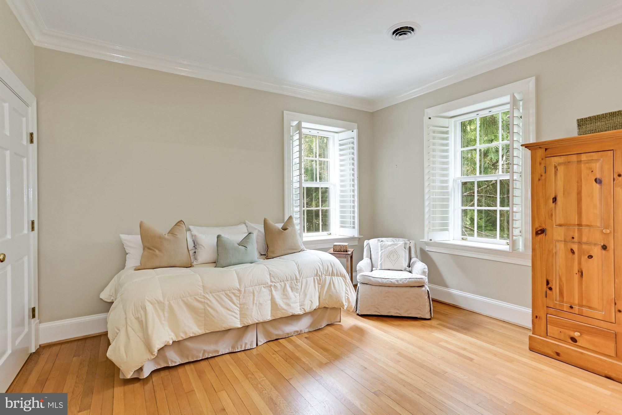 COUNTRYSIDE - Residential