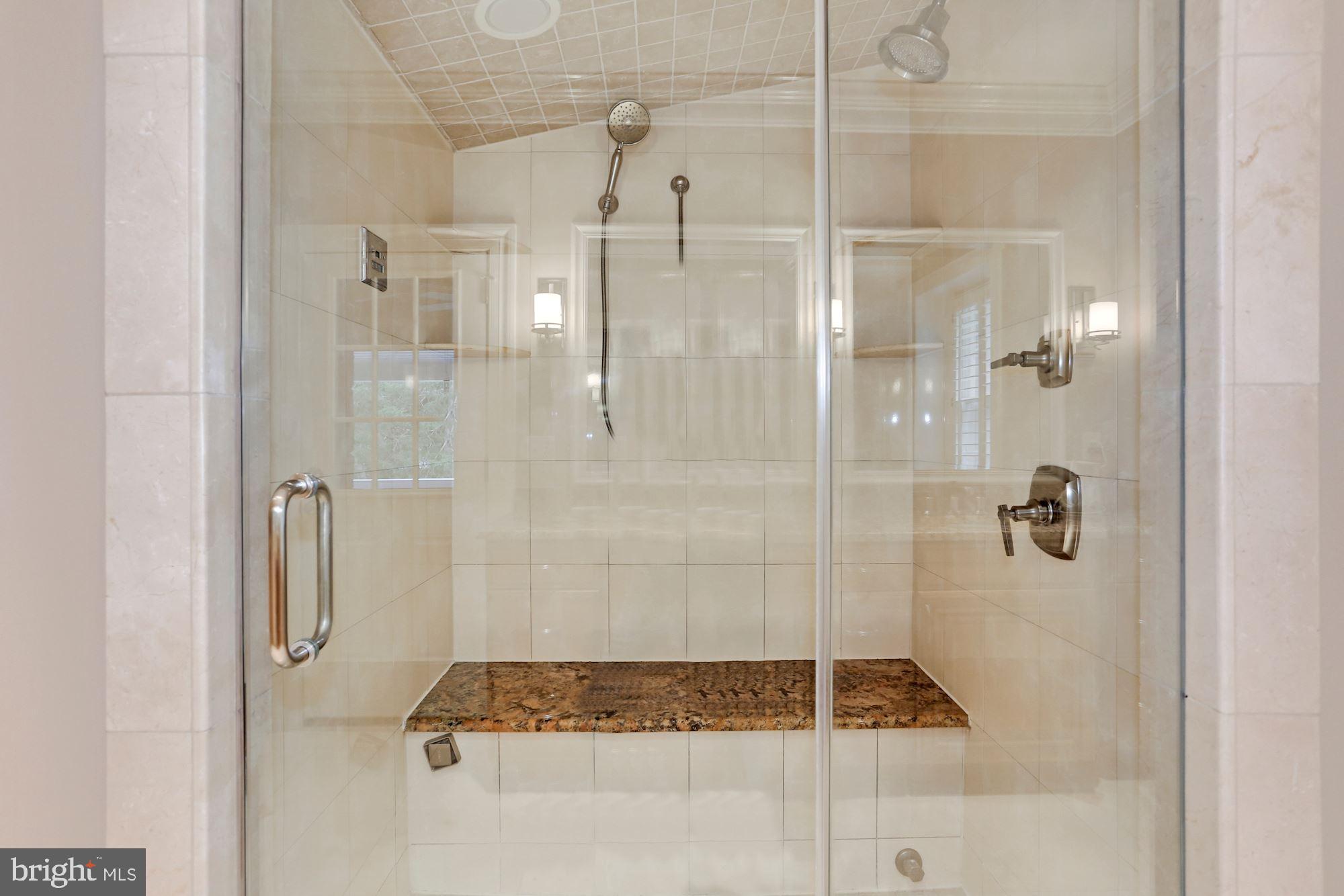 COUNTRYSIDE - Residential