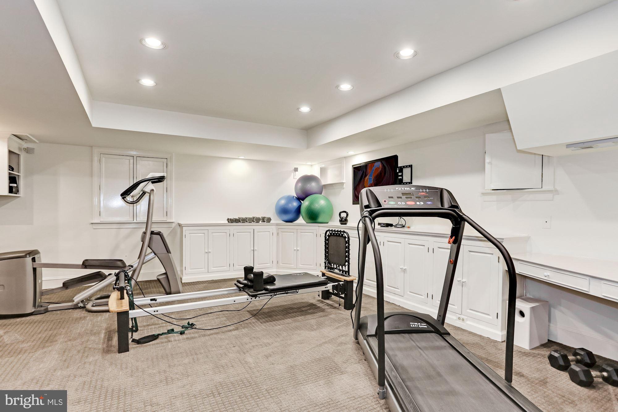 COUNTRYSIDE - Residential