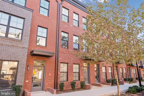 11225 BEAKER STREET RESTON VA 20190
