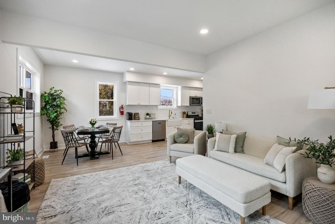 133 LAFAYETTE ROAD