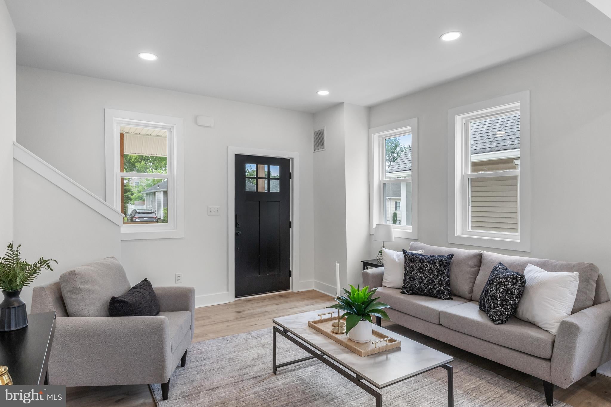 133 LAFAYETTE ROAD