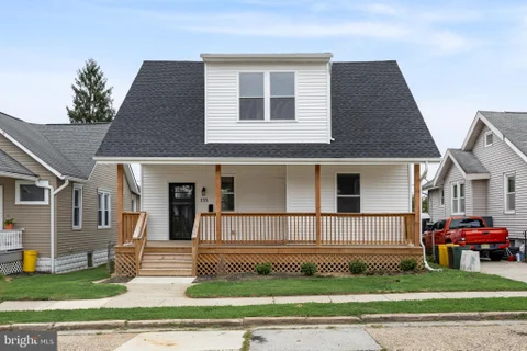 MLS: NJCD2117836