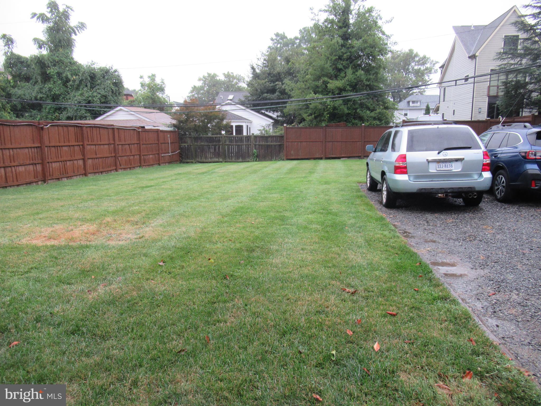 ADDISON HEIGHTS - Residential Lease