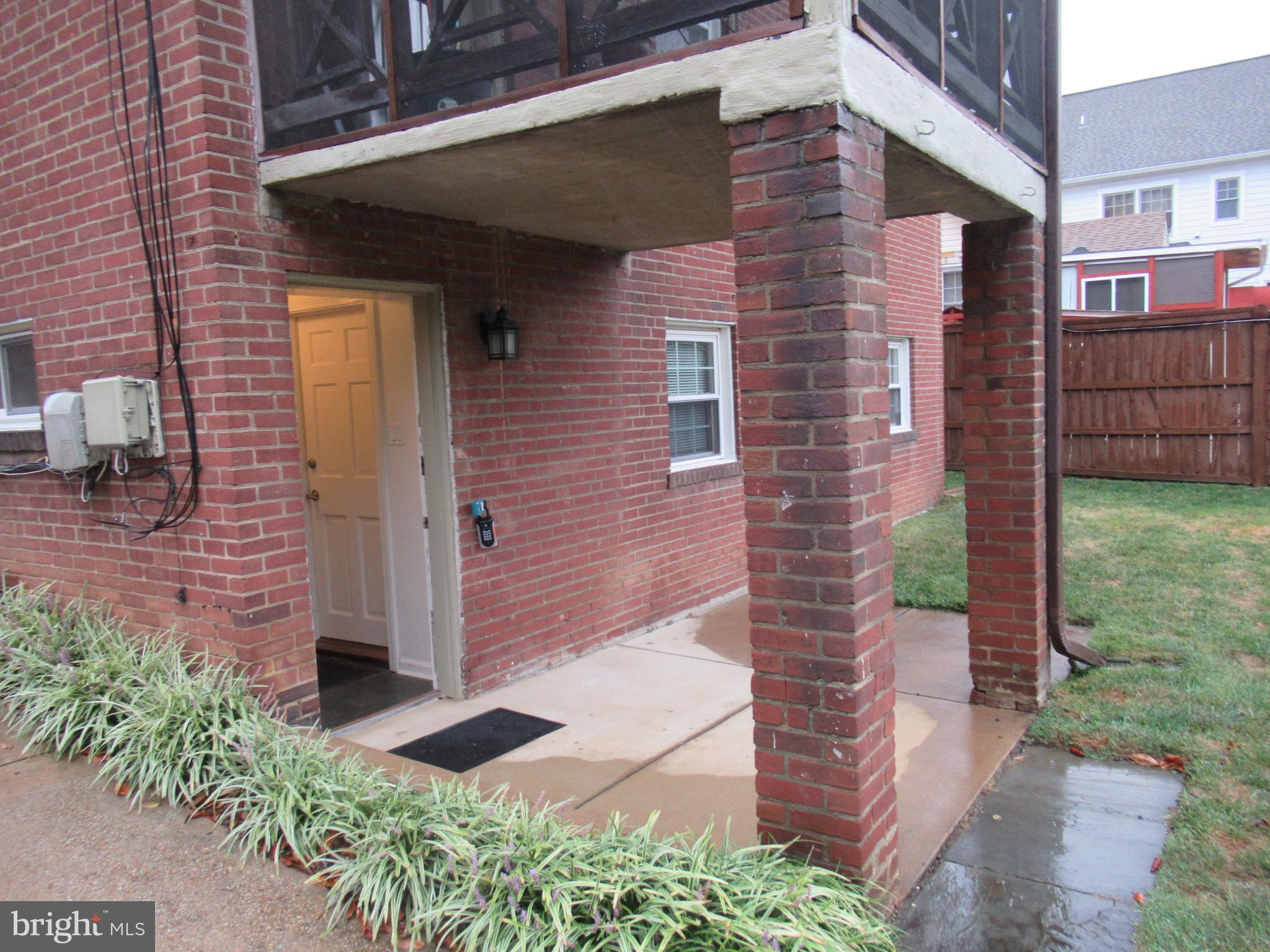 ADDISON HEIGHTS - Residential Lease