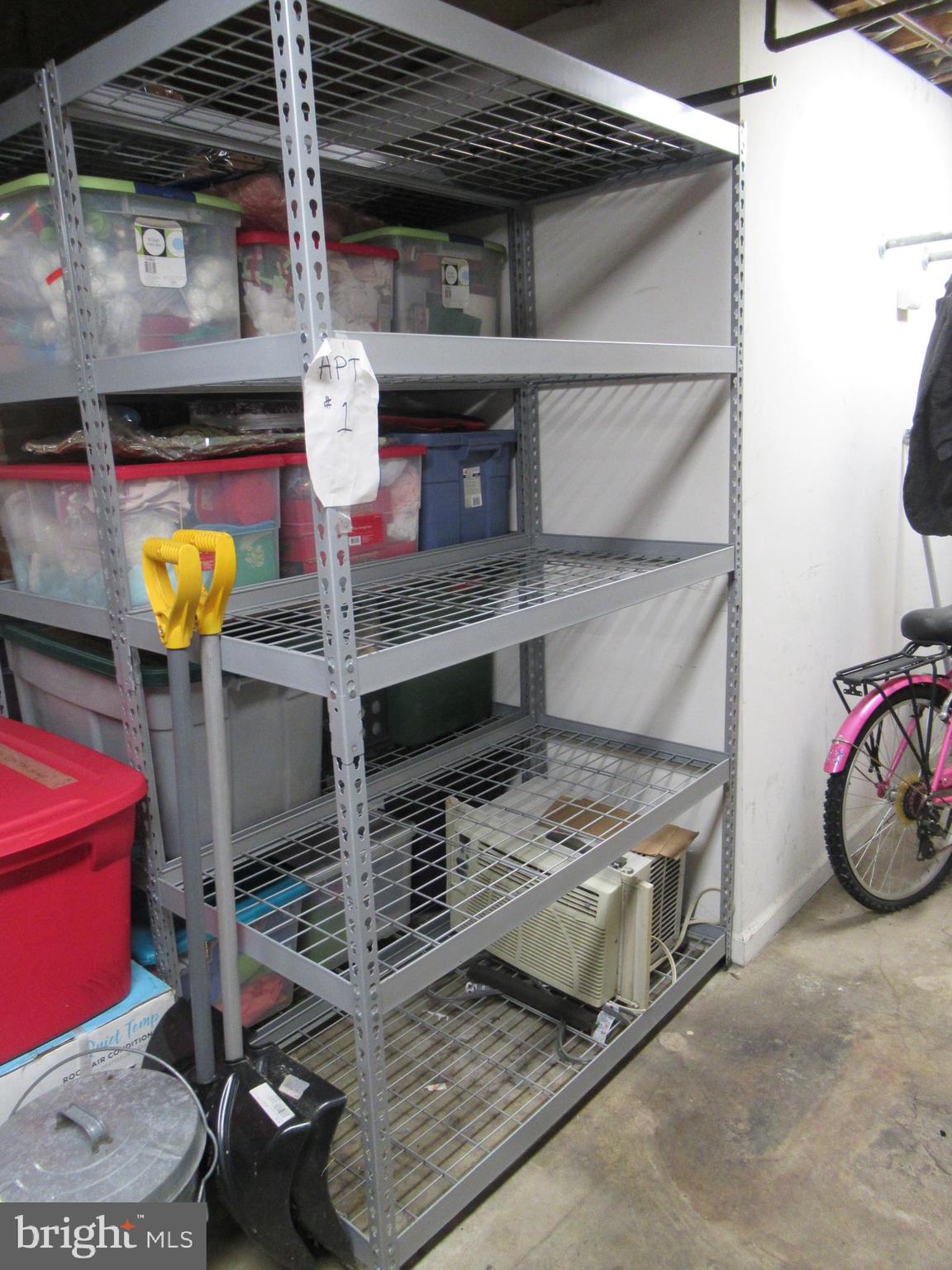 ADDISON HEIGHTS - Residential Lease