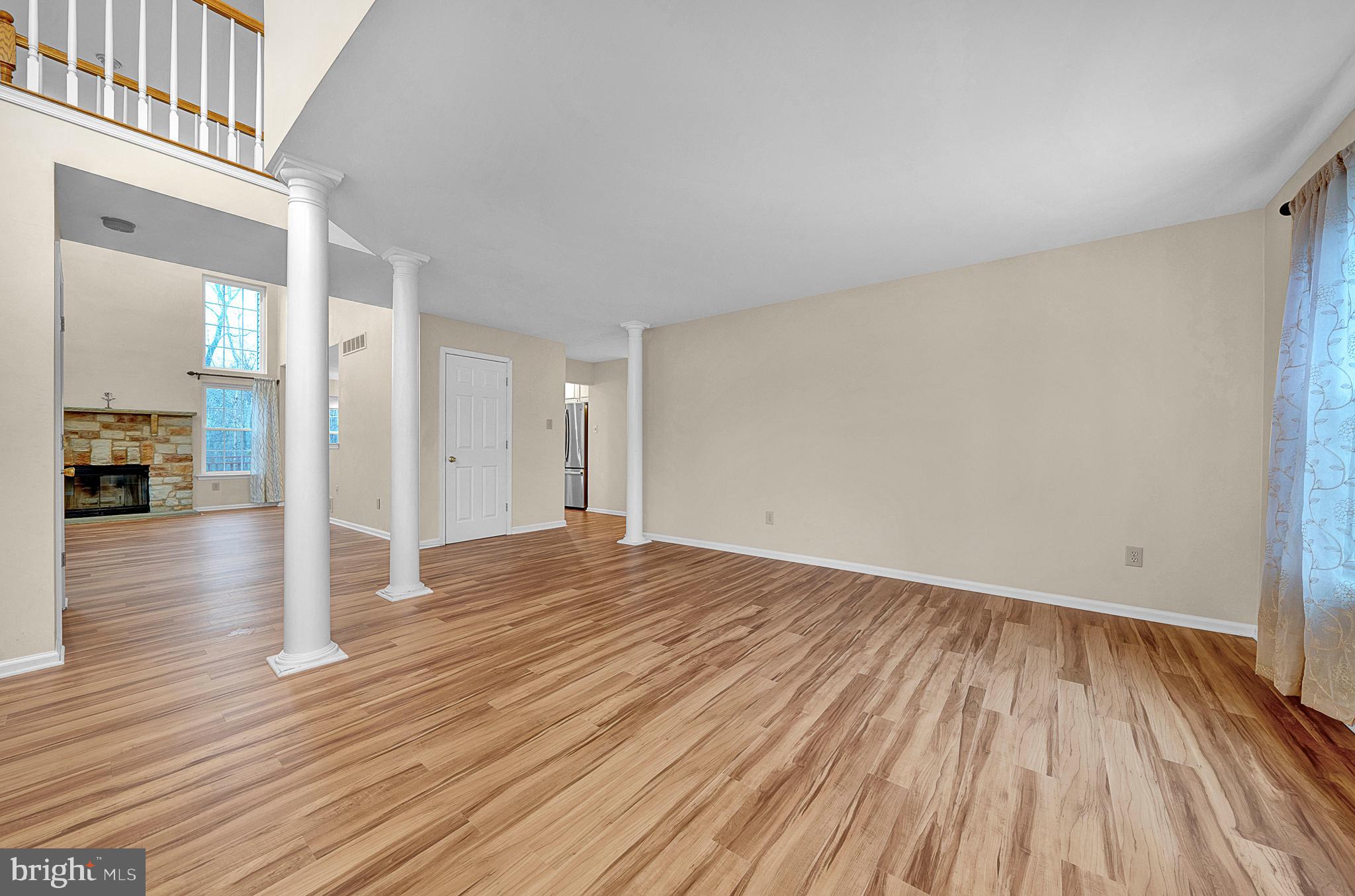 RIVERWOODS - Residential