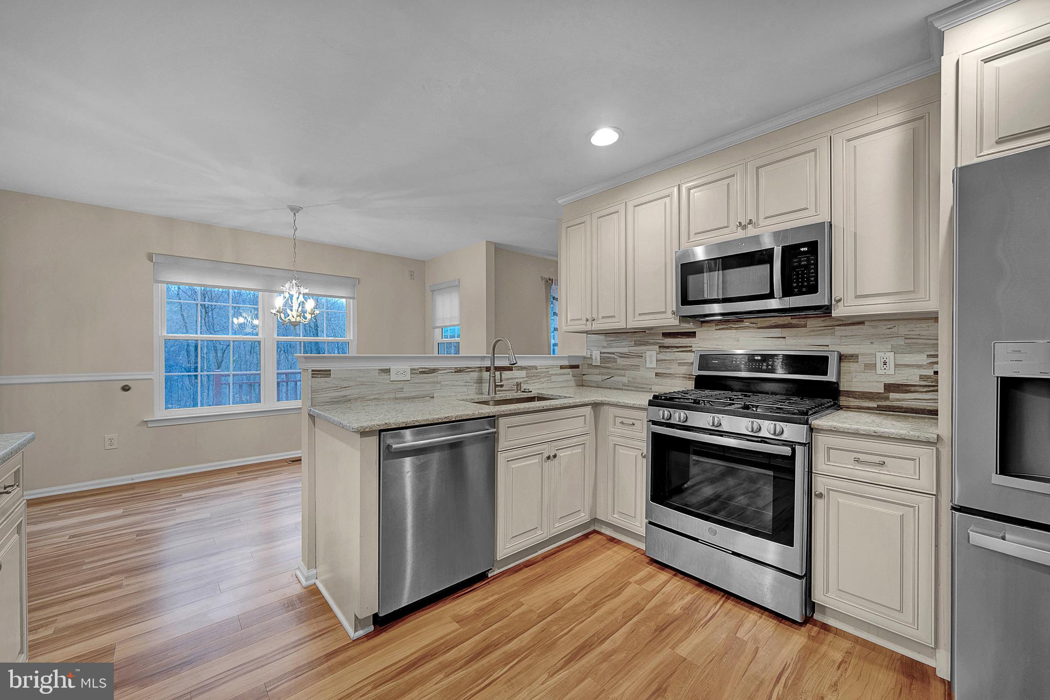 RIVERWOODS - Residential